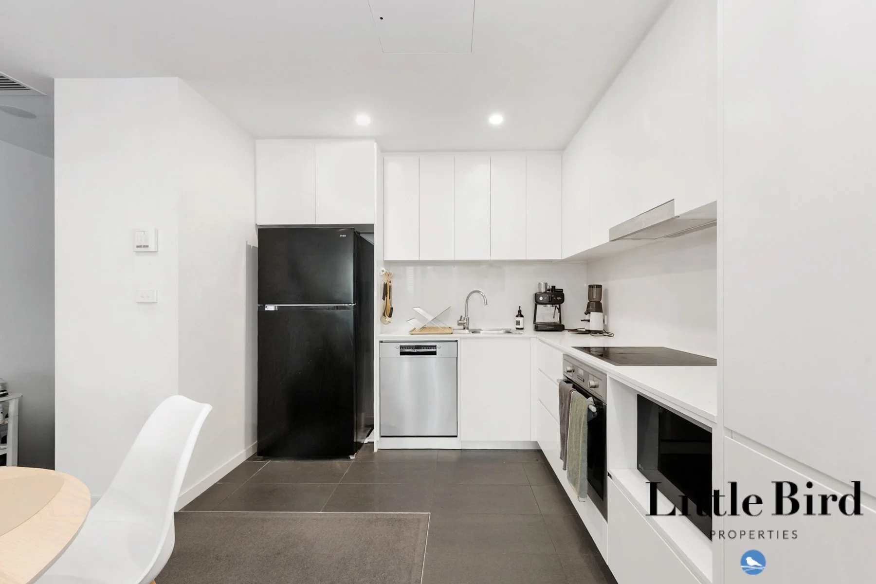 4_65 Constitution Ave Campbell_9.jpg