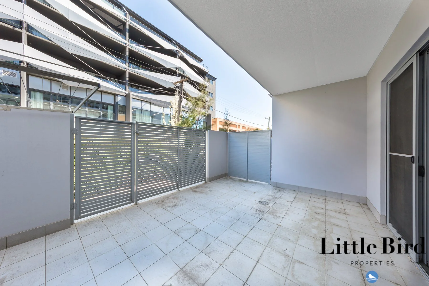 7_35 Torrens st Braddon_11.jpg