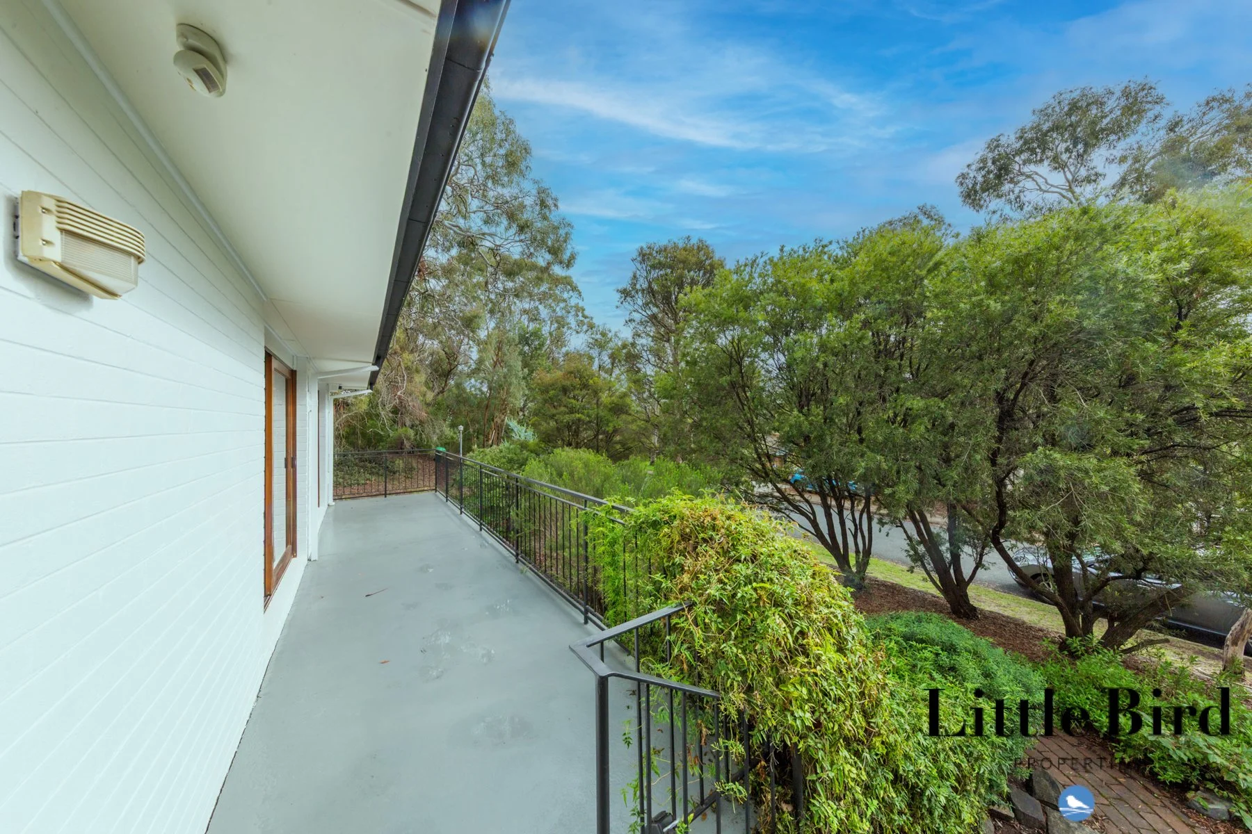 42 Jalanga Cres Aranda_4.jpg