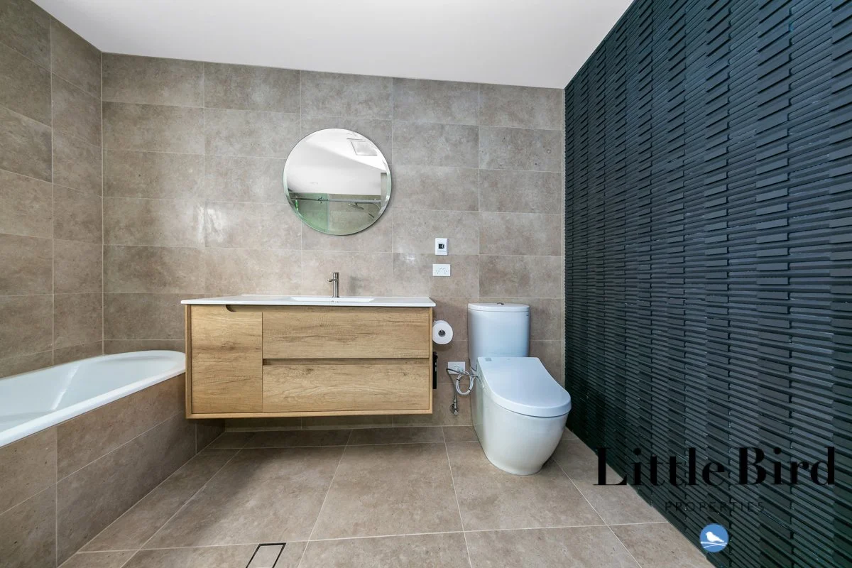 20 Francis st Yarralumla_15.jpg