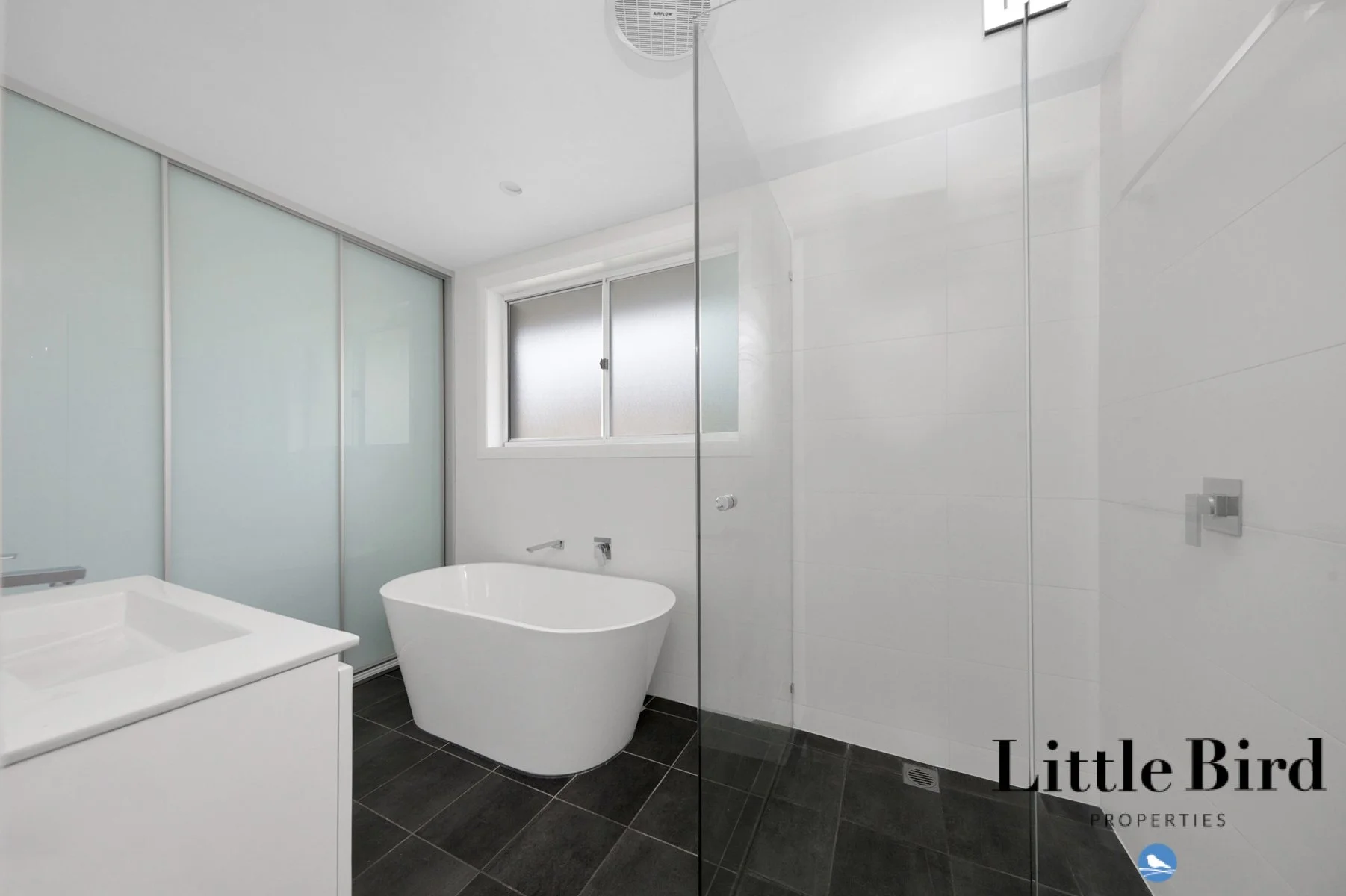 38 Faucett St Latham_15.jpg