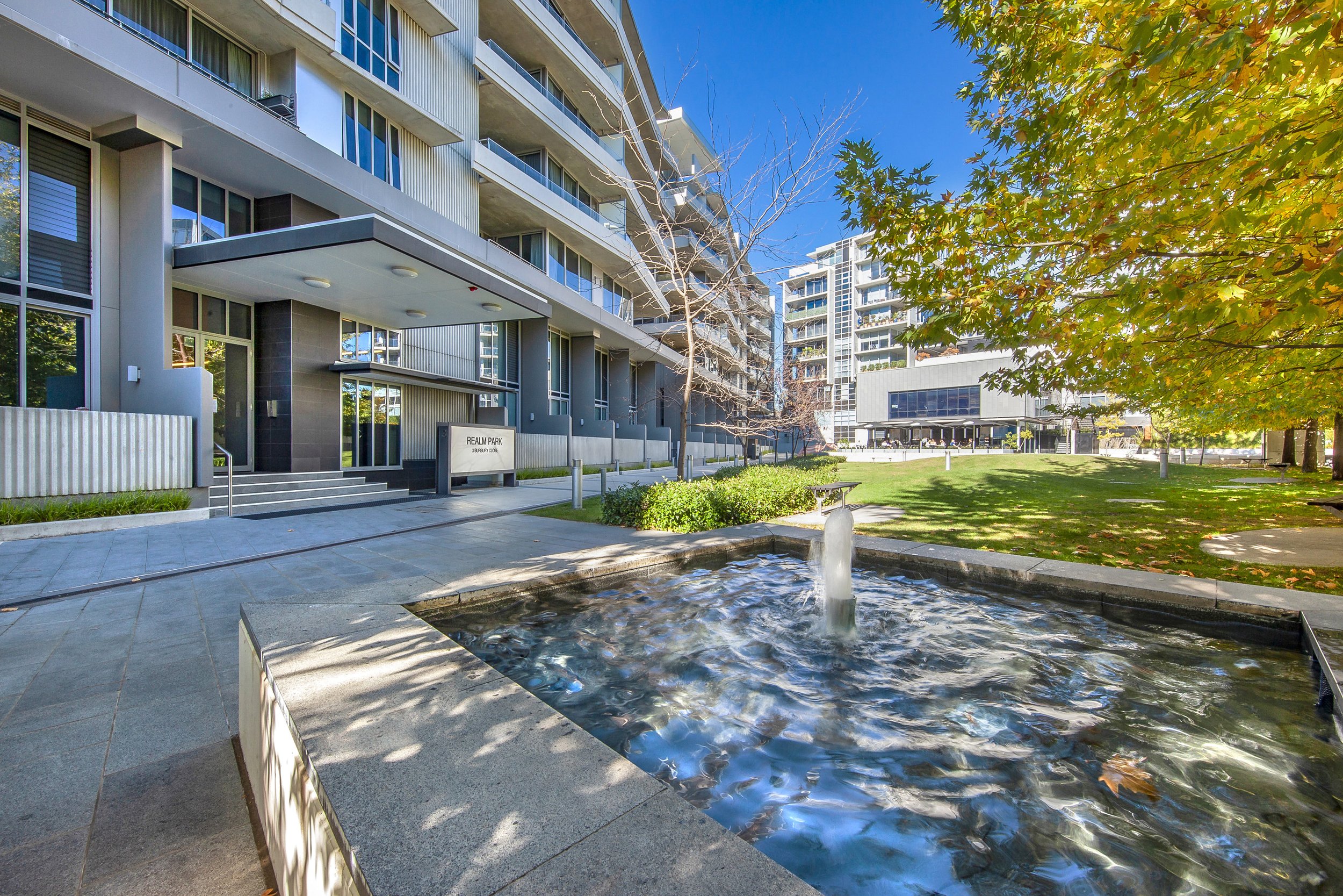 37_3 Burbury Close Barton_4.jpg