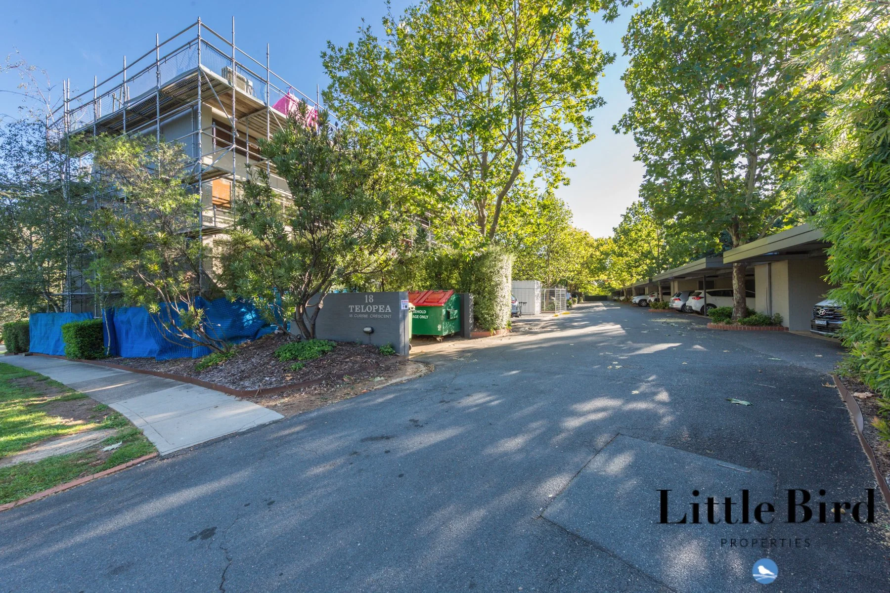 34_18 Currie Cres Kingston_1.jpg