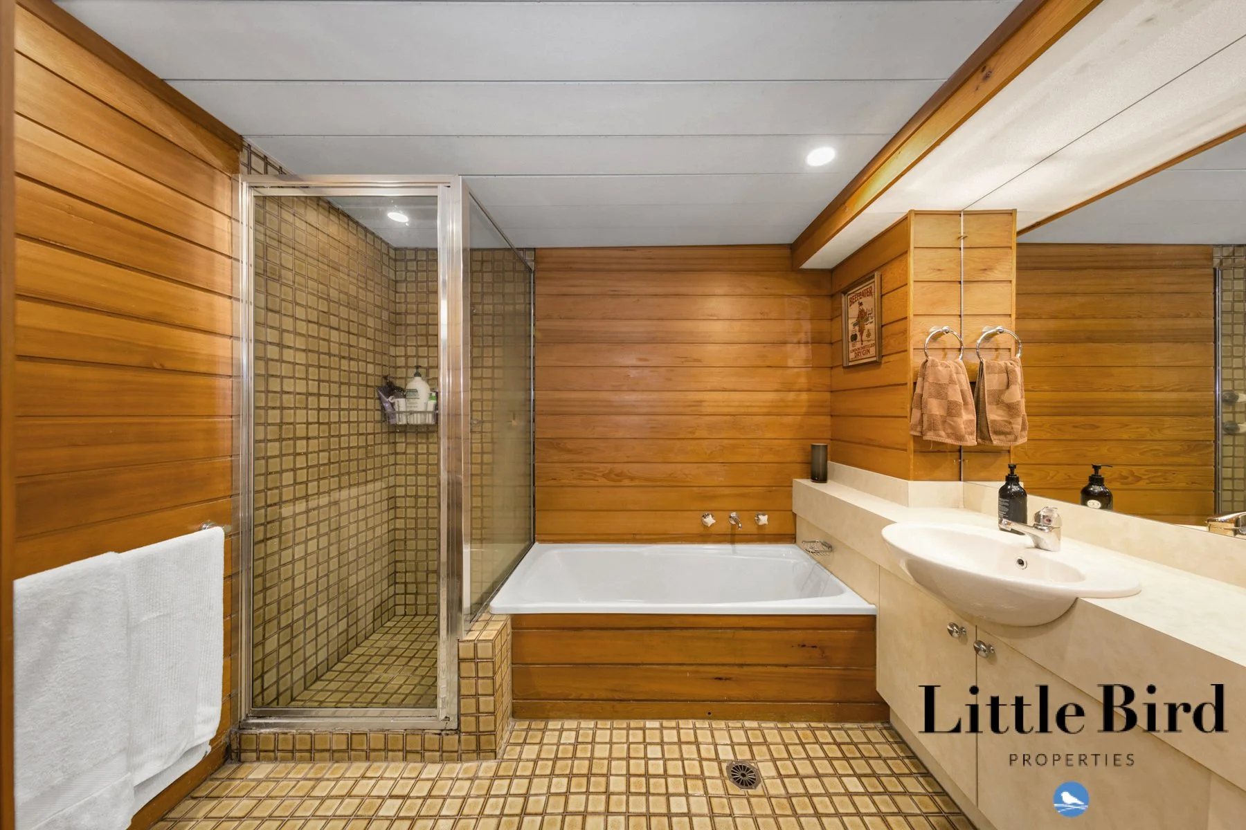 34_18 Currie Cres Kingston_11.jpg