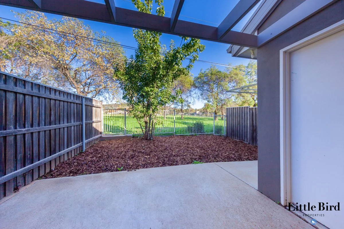 2_4 Taroona Place Lyons_12.jpg