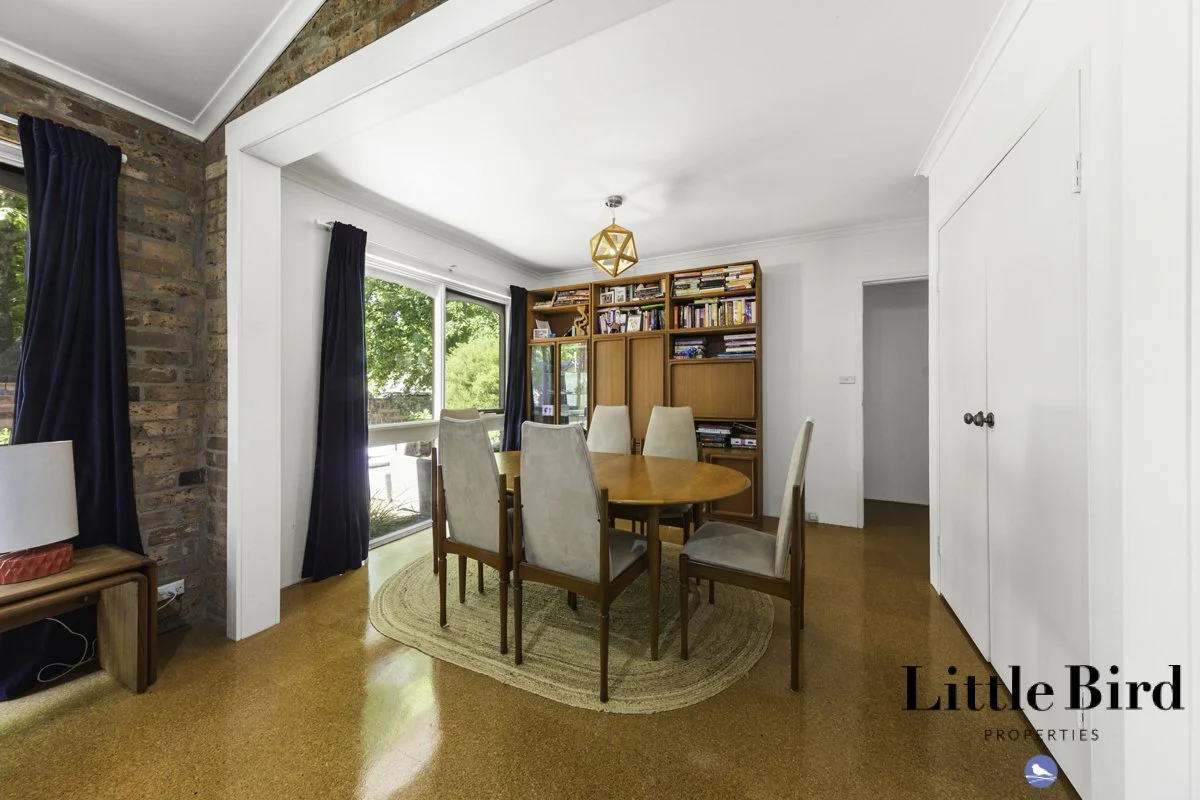 8 Boothby st Garran_5.jpg