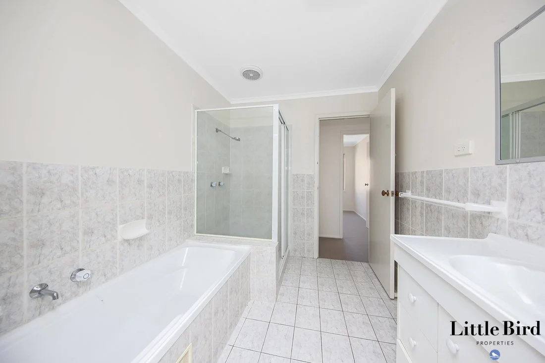 3_32 Sid Barnes Cres Gordon_8.jpg