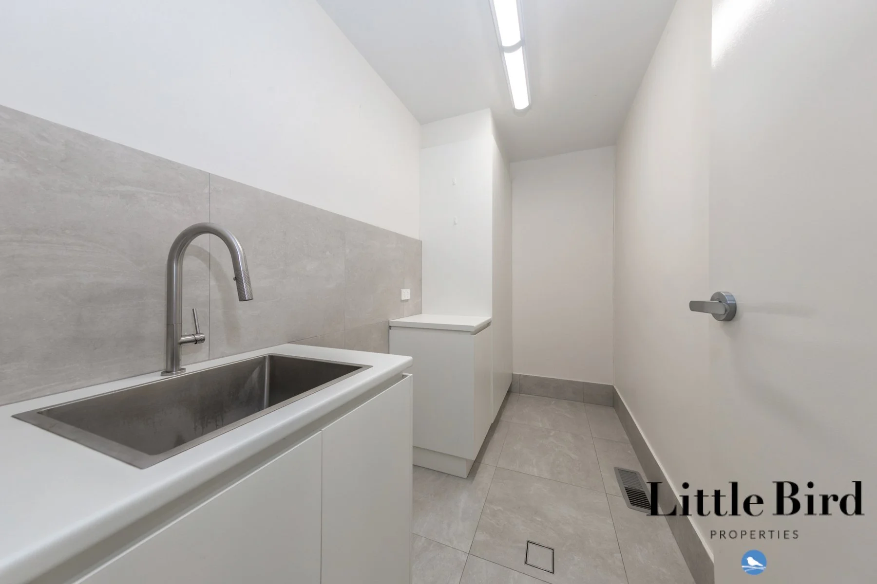 12A Markham St Mawson_21.jpg