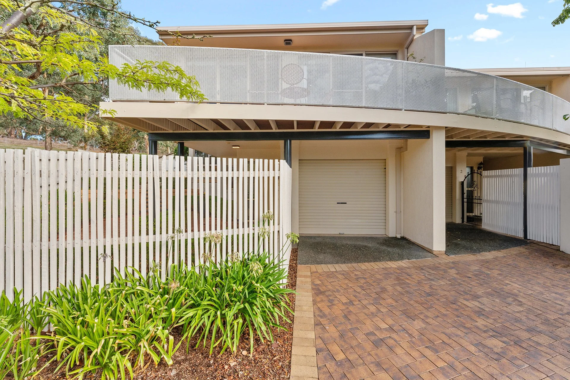 Lyneham 1-17 Fernyhough Street_004.jpg