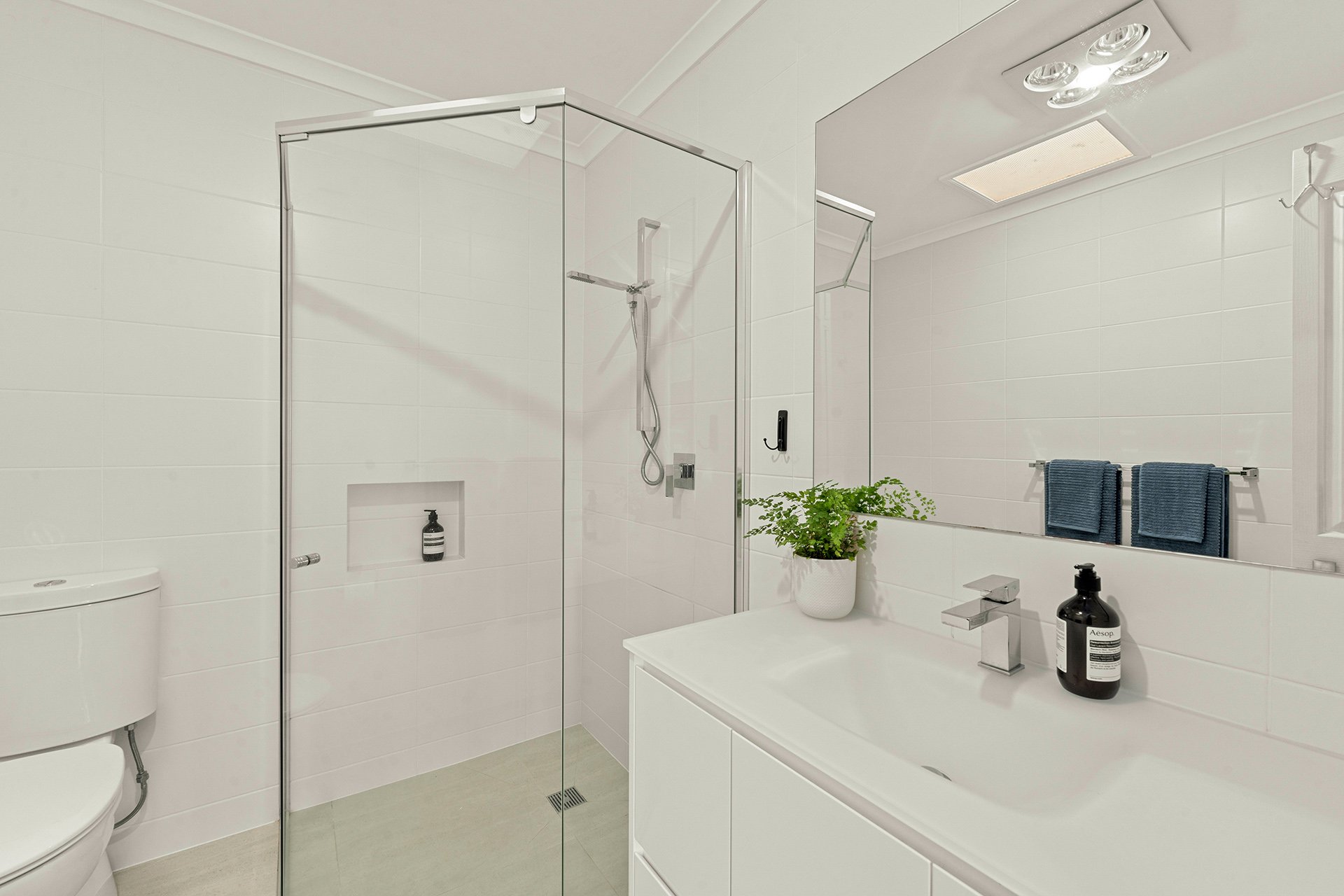Lyneham 1-17 Fernyhough Street_012.jpg