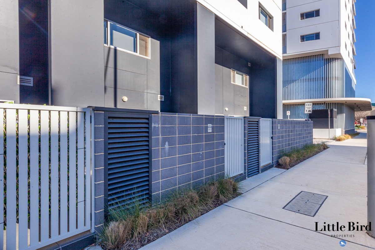 3_35 Oakden St Greenway_1.jpg