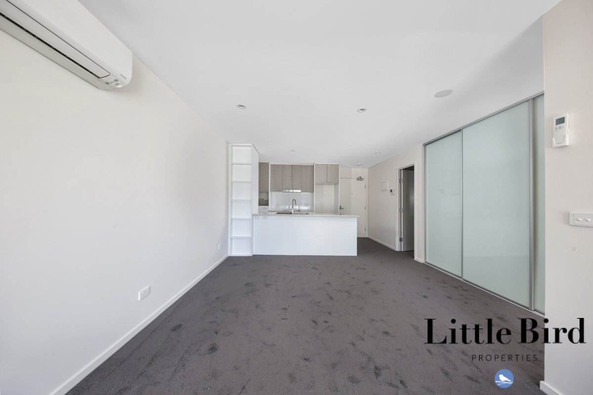 14_10 Ipima St Braddon_5.jpg