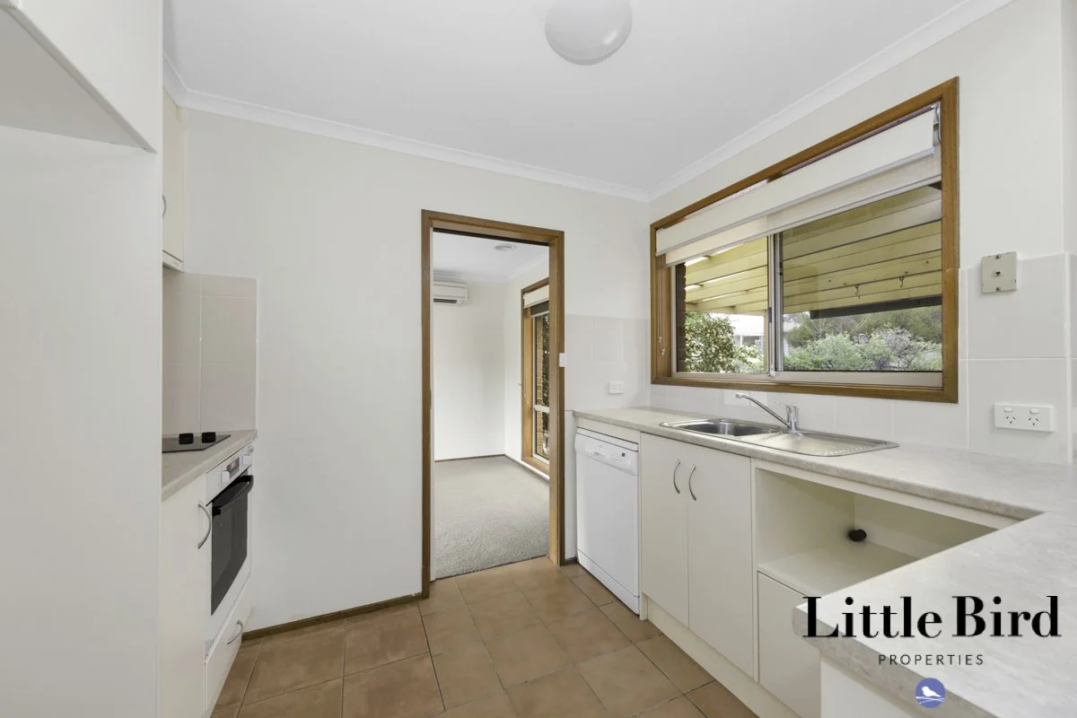 6_61 Derrington Cres Bonython_7.jpg