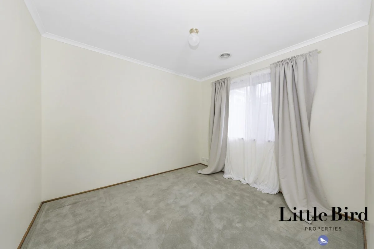 6_61 Derrington Cres Bonython_13.jpg