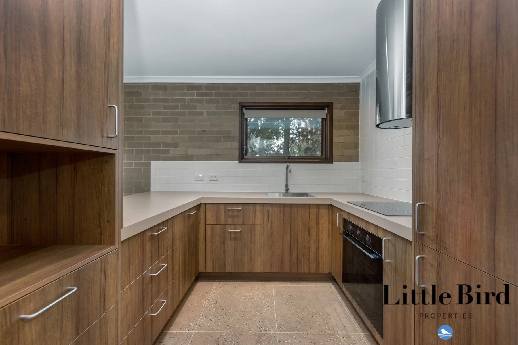82_9 Murdoch St Lyneham_7 1.jpg