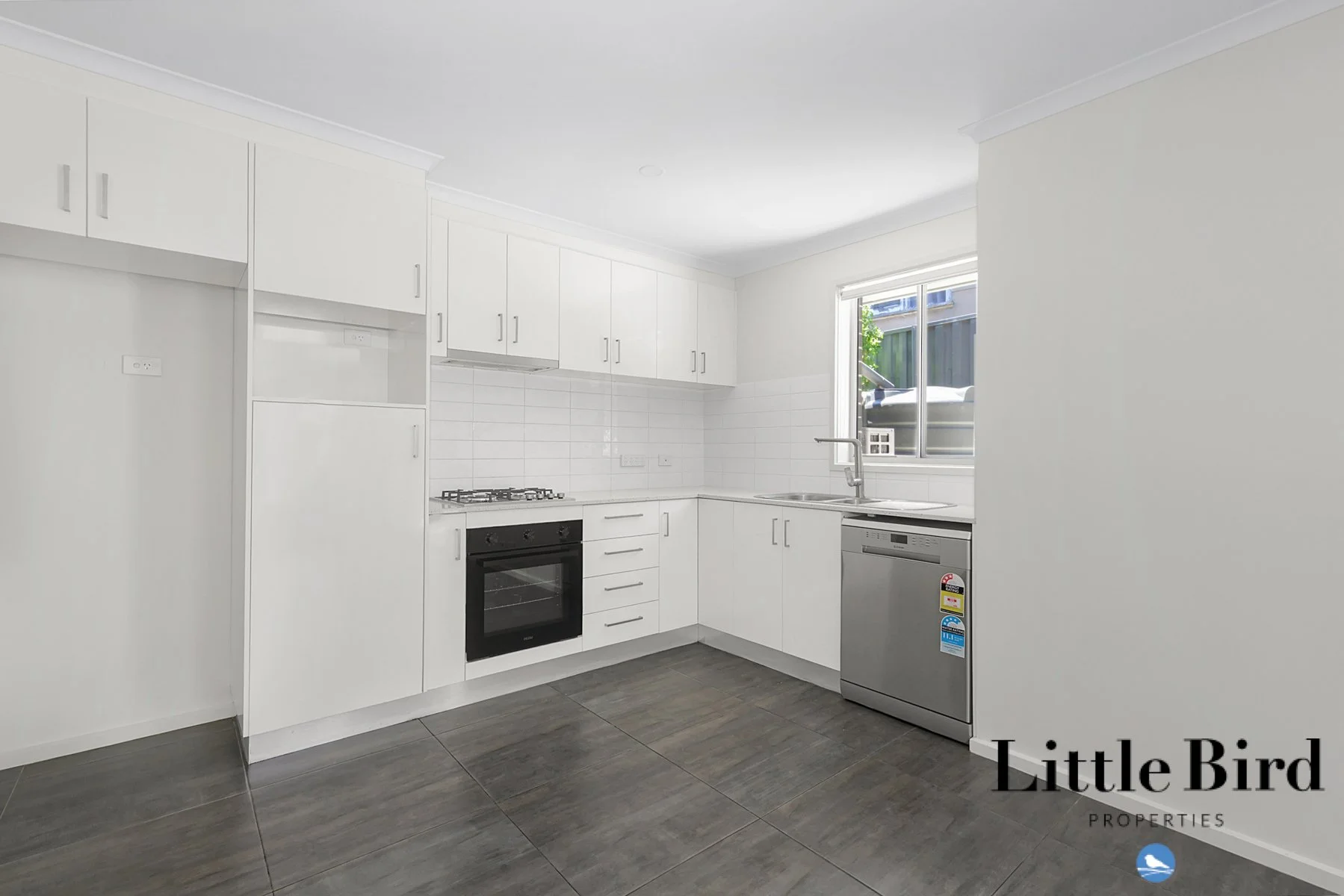 2_5 Arthur St Crestwood _6.jpg