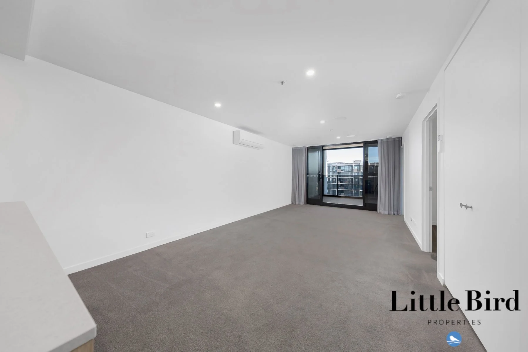 707_92 Northbourne Ave Braddon_3.jpg