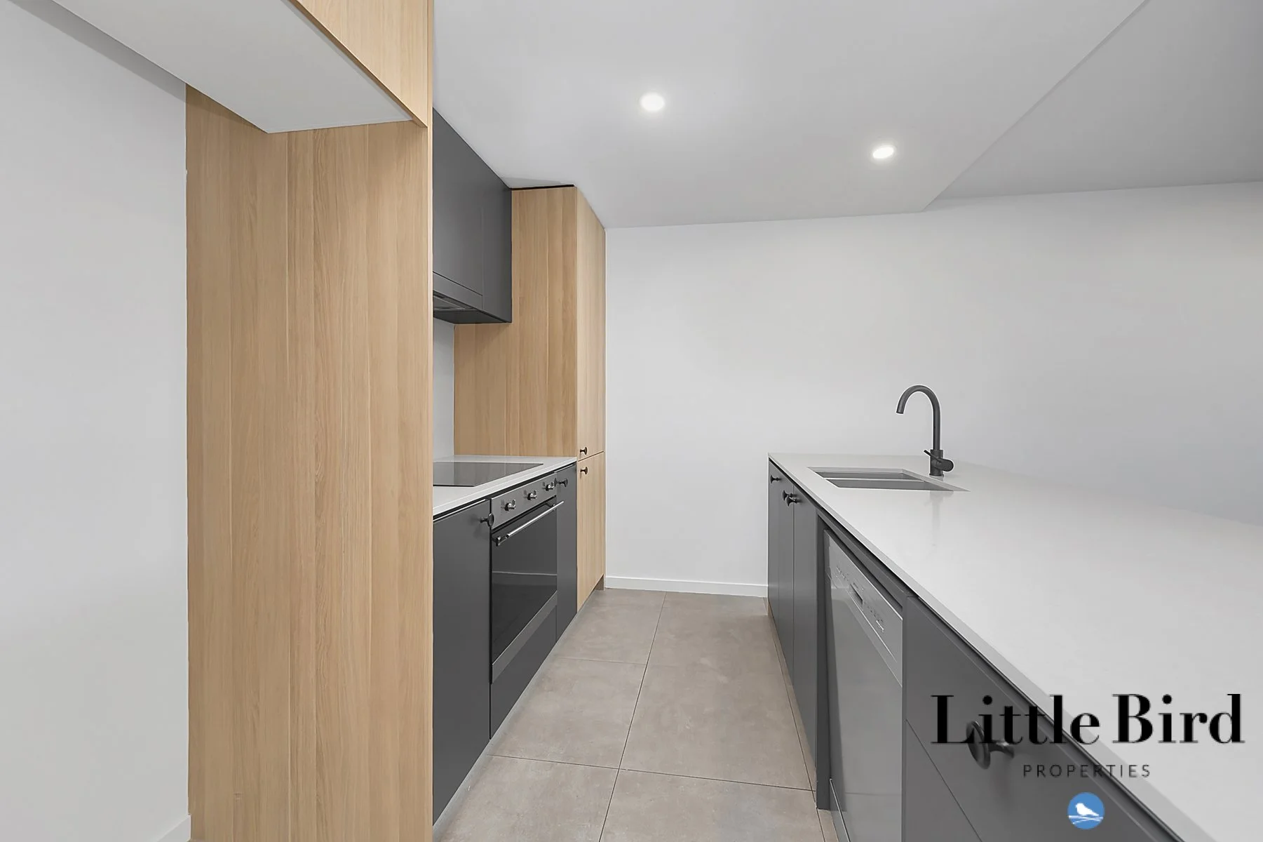 707_92 Northbourne Ave Braddon_6.jpg