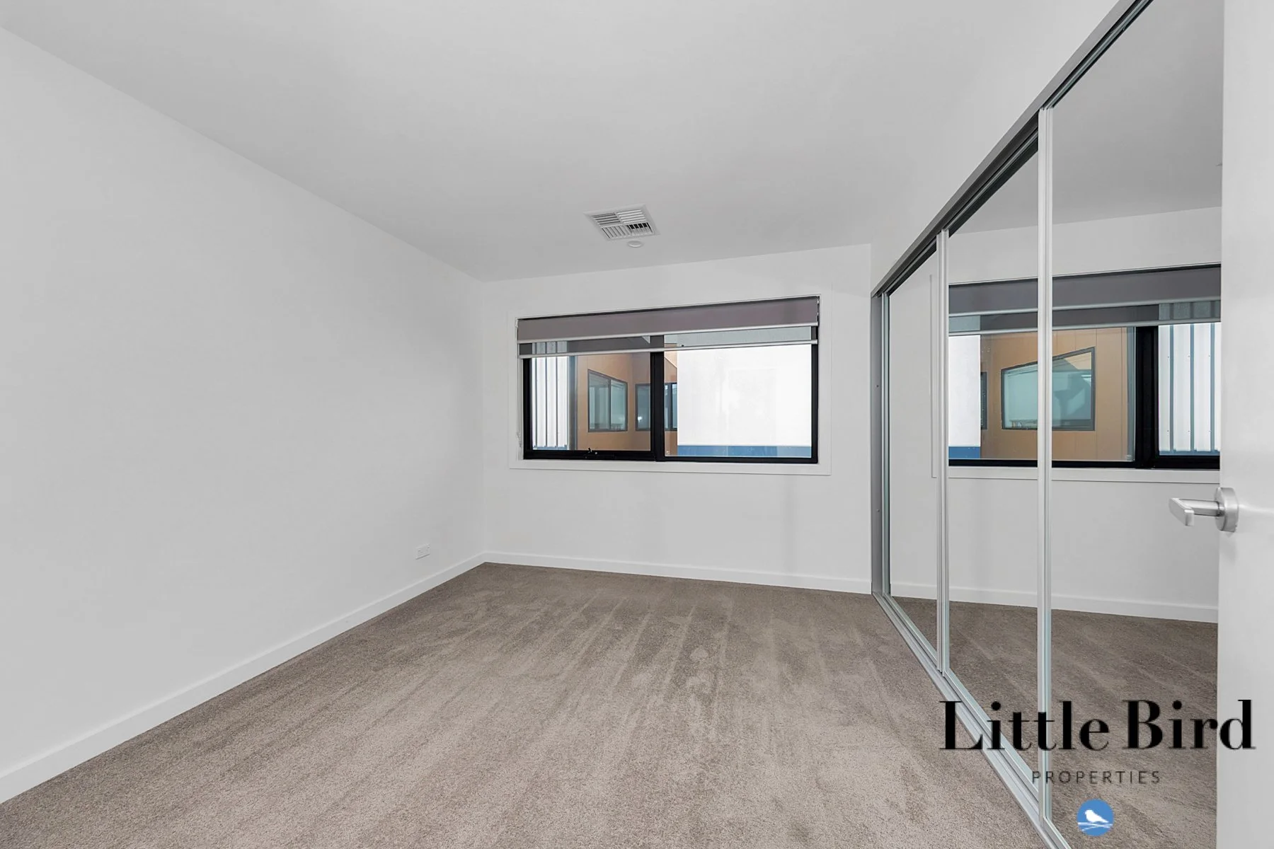 63_12 Hawksbill St Throsby_13.jpg