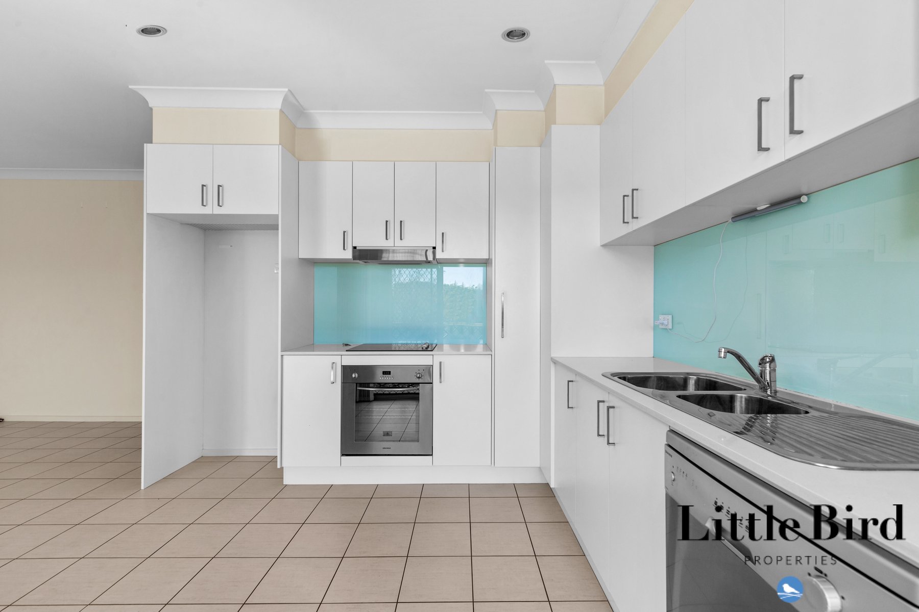 7_13 Burra Pl Braddon_8.jpg
