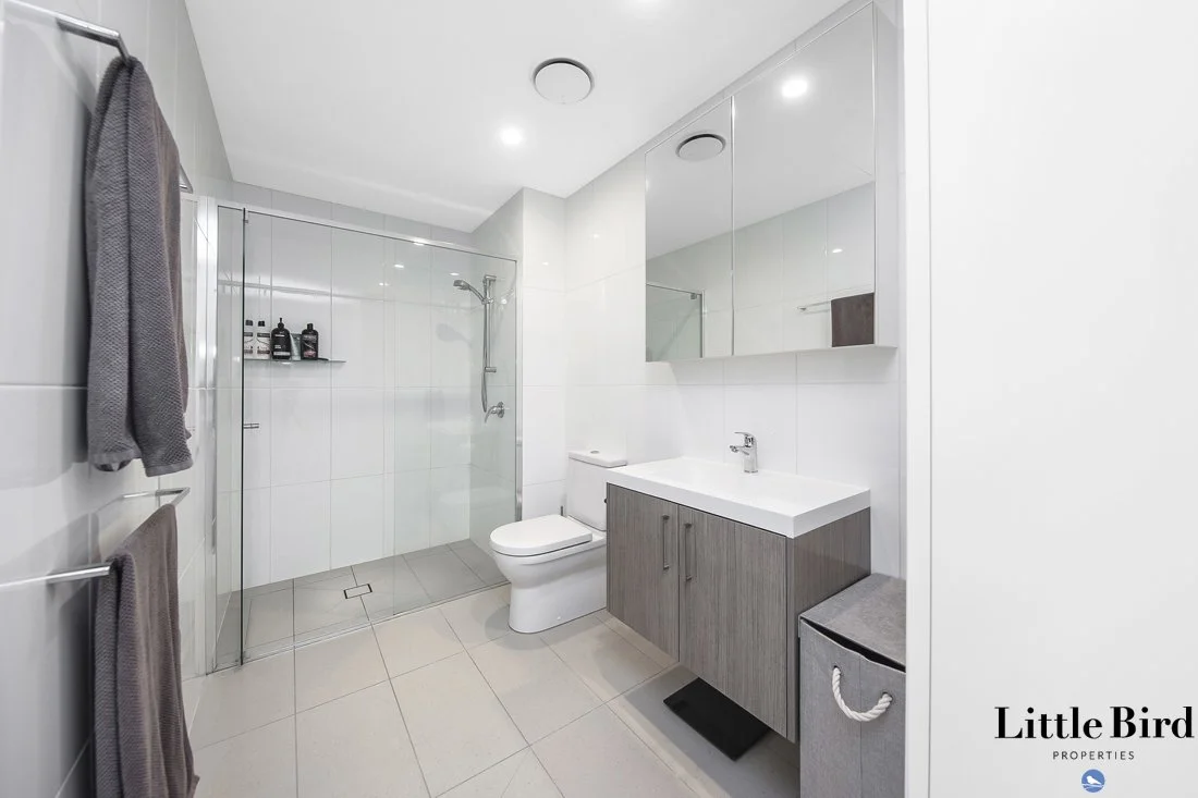14_44 Maquarie st  Barton_9.jpg
