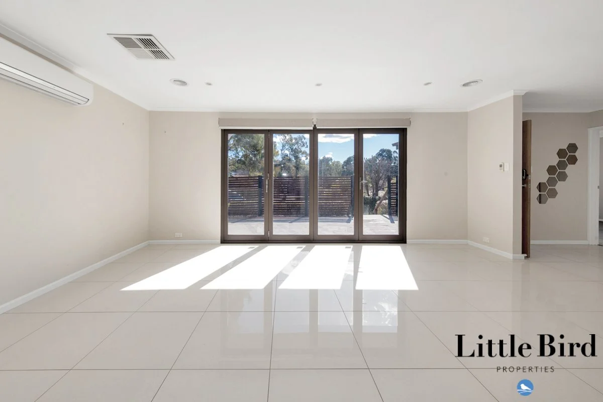 7 Eggleston cres Chifley_8.jpg