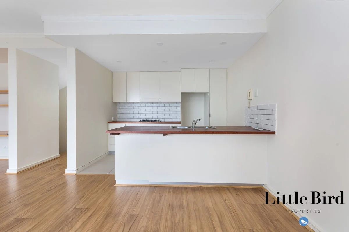 128_53 Eyre St Kingston_7.jpg