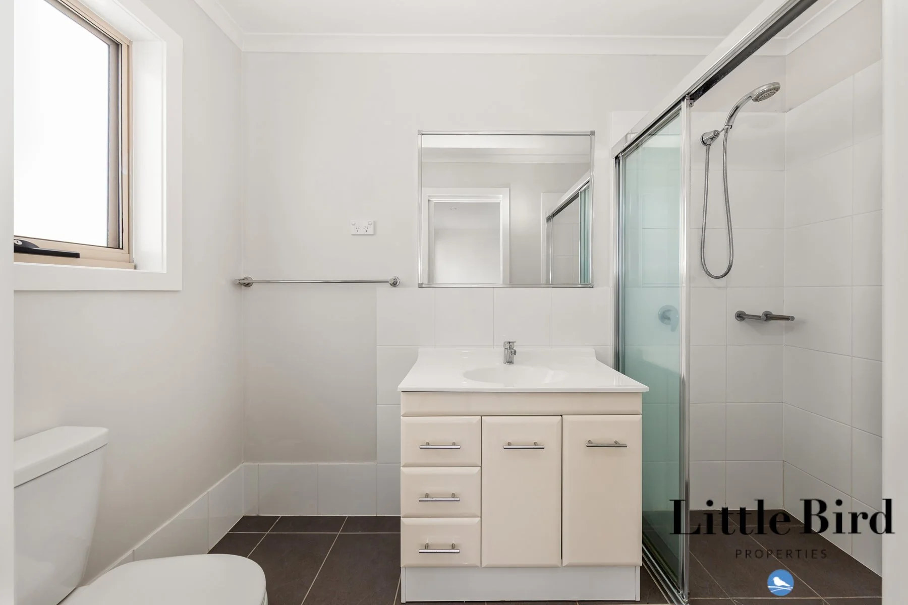 79_46 Kings Canyon St Harrison_13.jpg