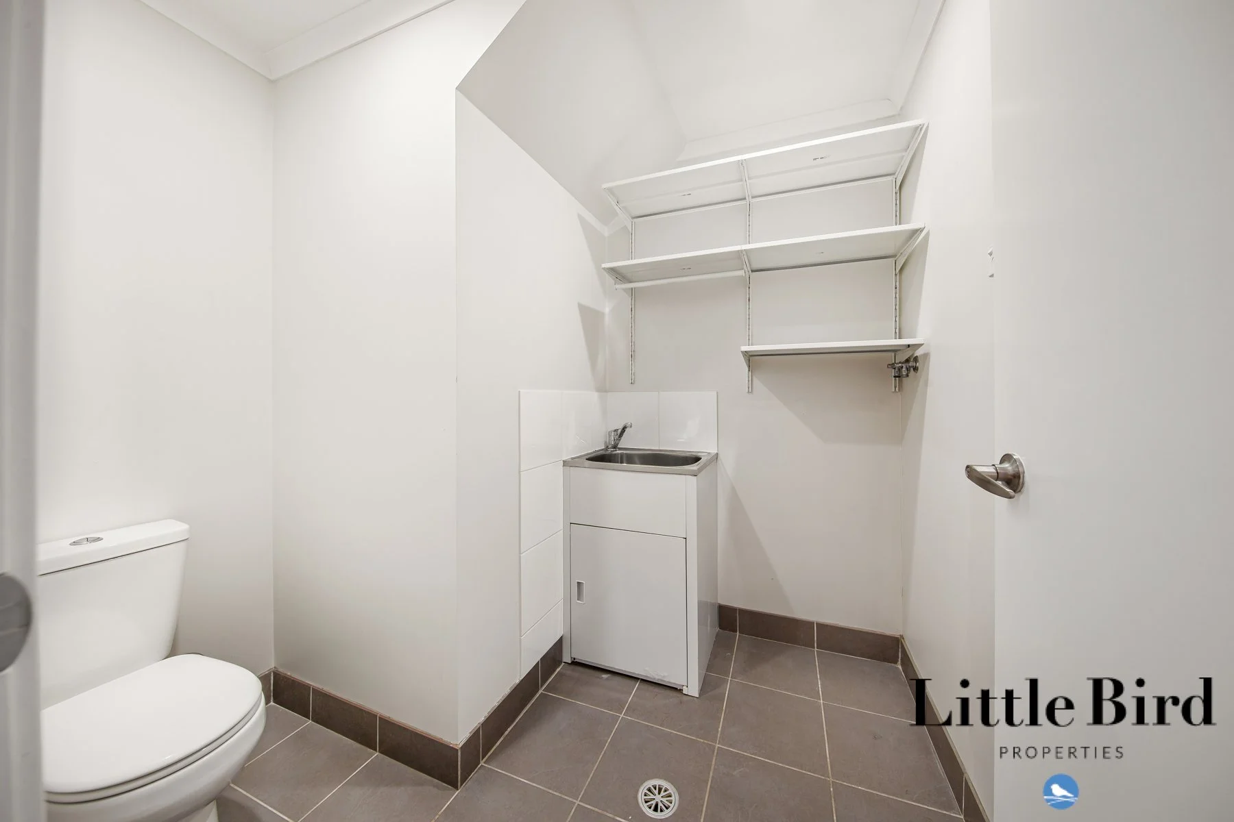 79_46 Kings Canyon St Harrison_19.jpg