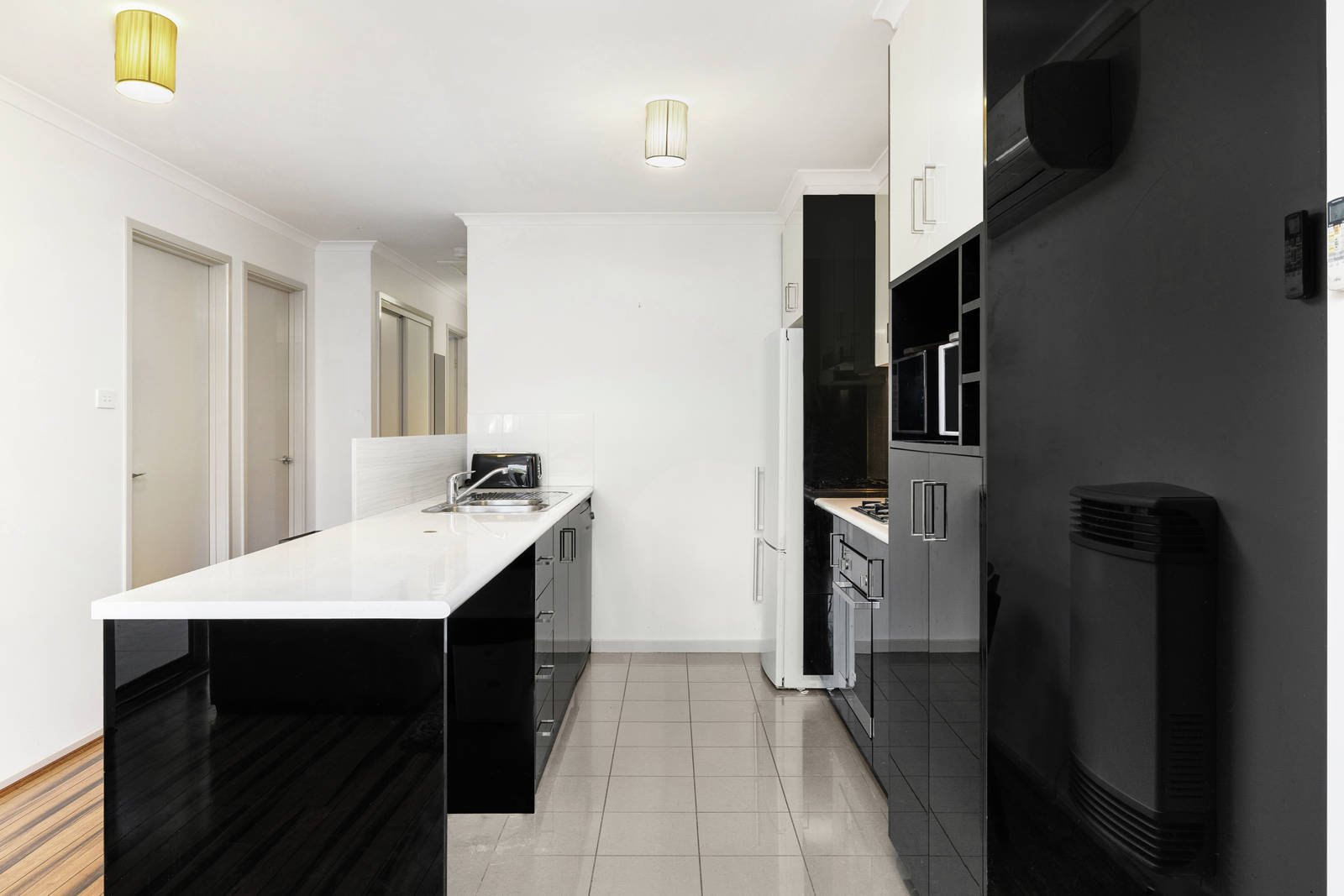 Downloaded-premium51961415-Kitchen2.jpg