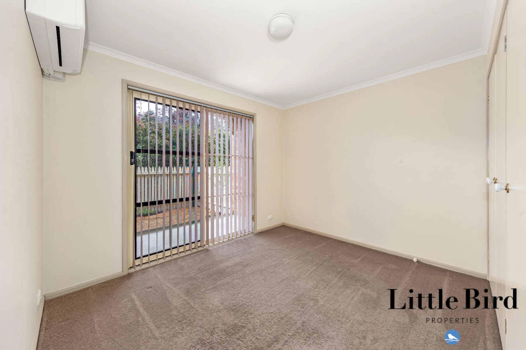 34_13 Sturt Ave Griffith_11.jpg
