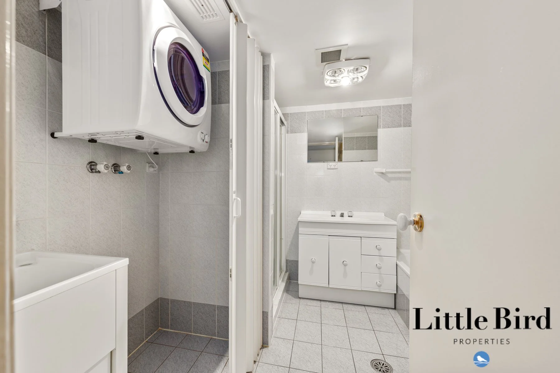 34_13 Sturt Ave Griffith_13.jpg