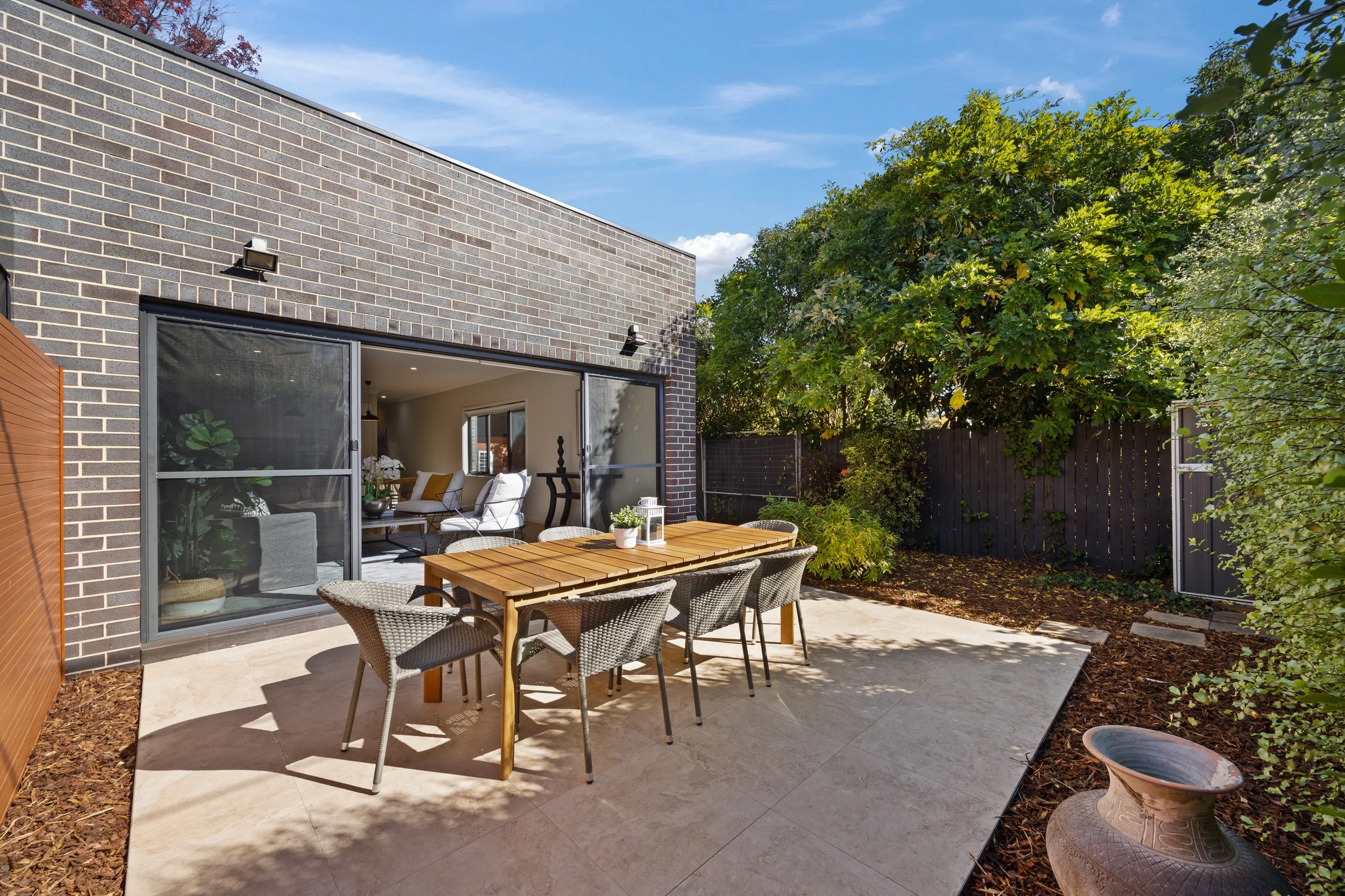 8B Lowanna St, Braddon ACT-021.jpg