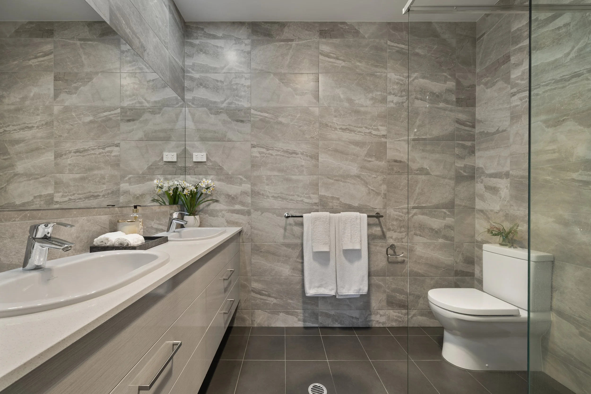 8B Lowanna St, Braddon ACT-008.jpg