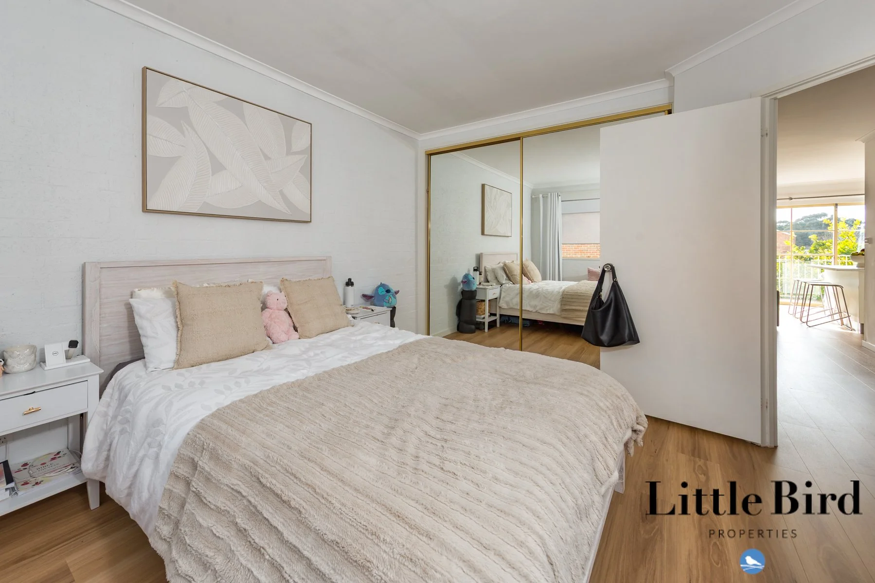 4_201 Goyder St Narrabundah_14.jpg