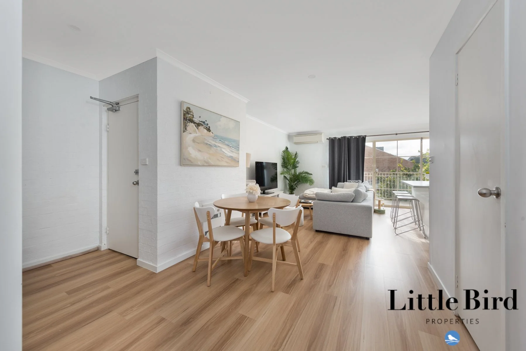 4_201 Goyder St Narrabundah_3.jpg