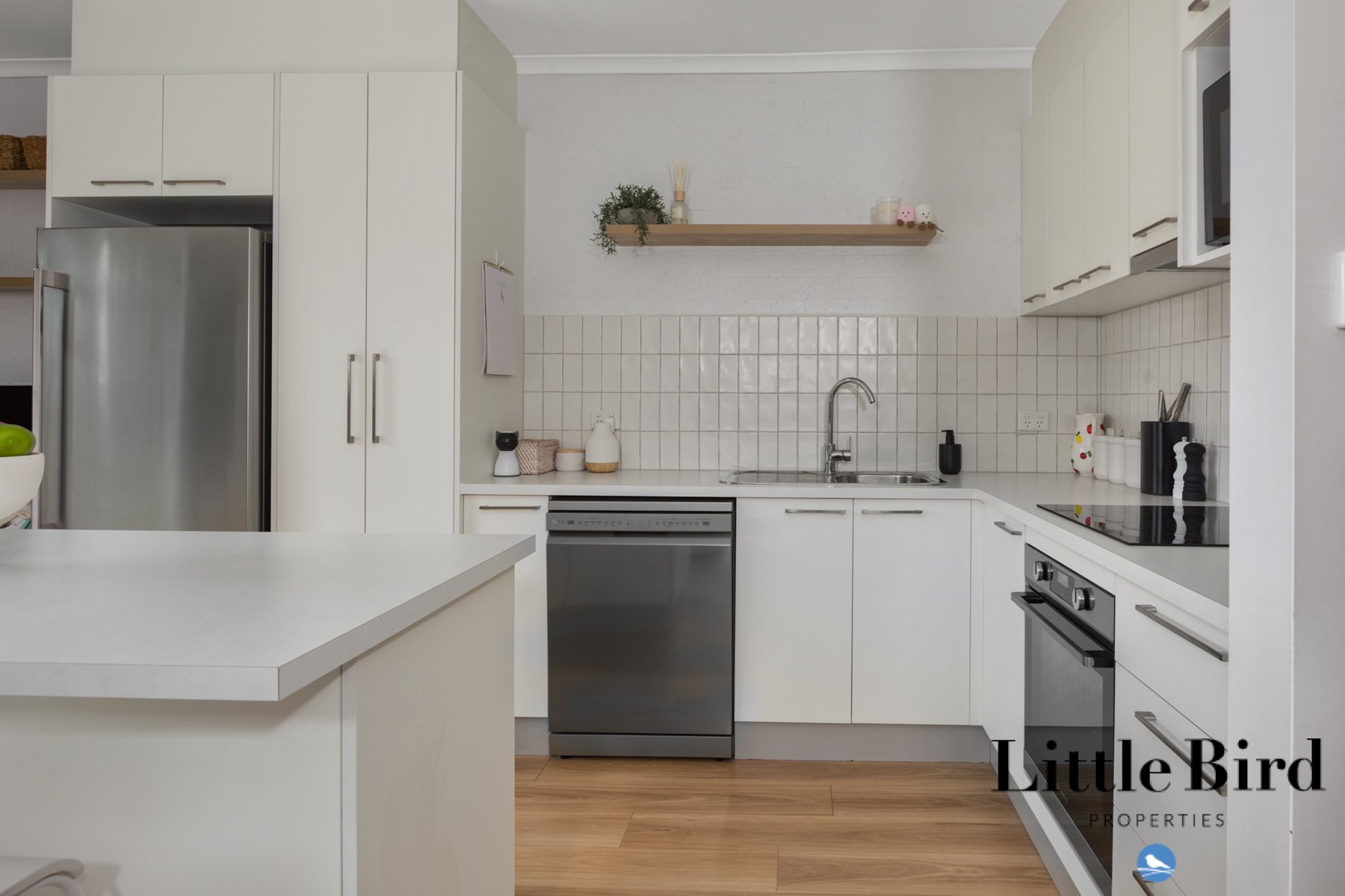4_201 Goyder St Narrabundah_11.jpg