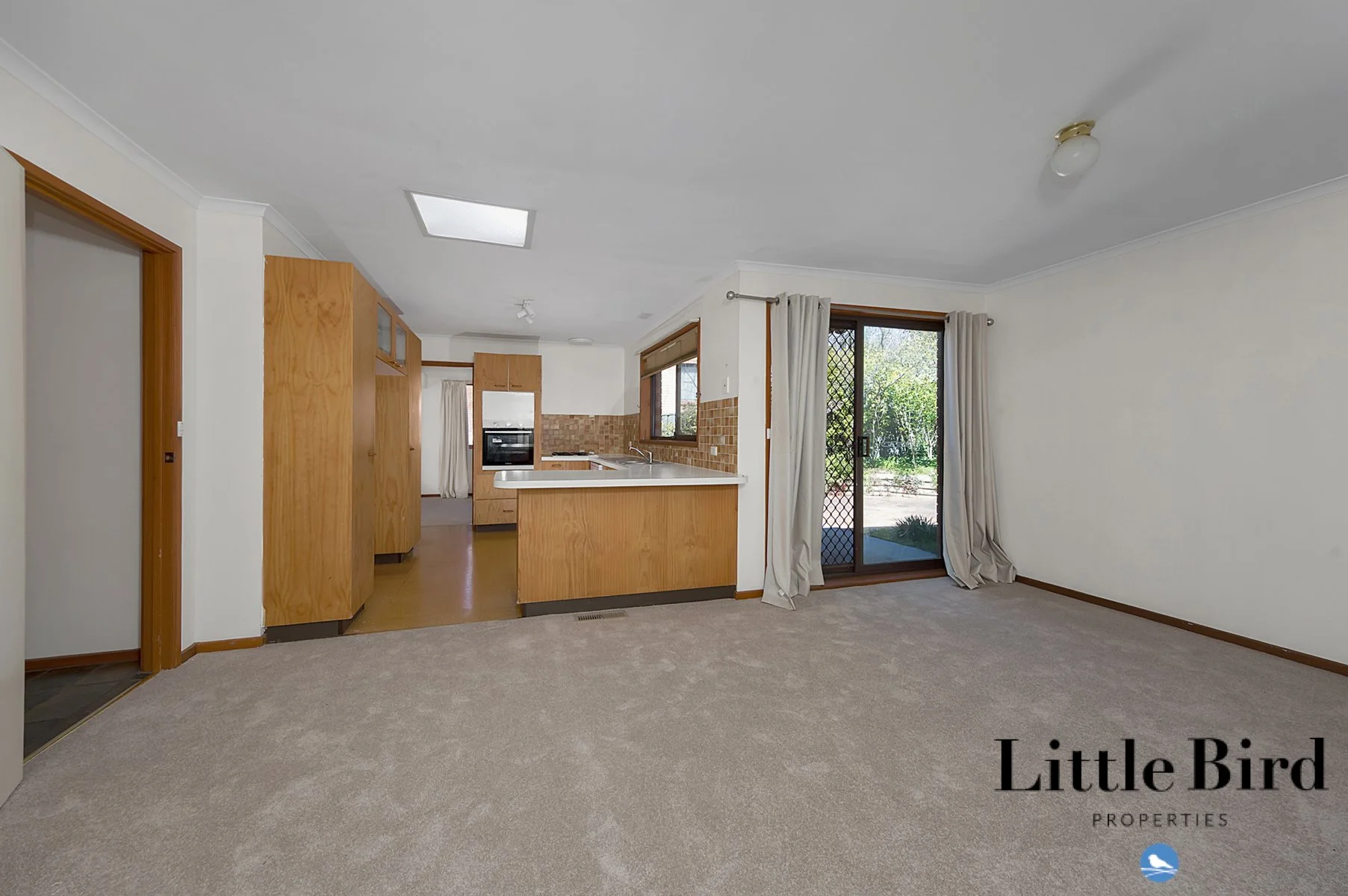 96 Heagney Cres Chisholm_7.jpg