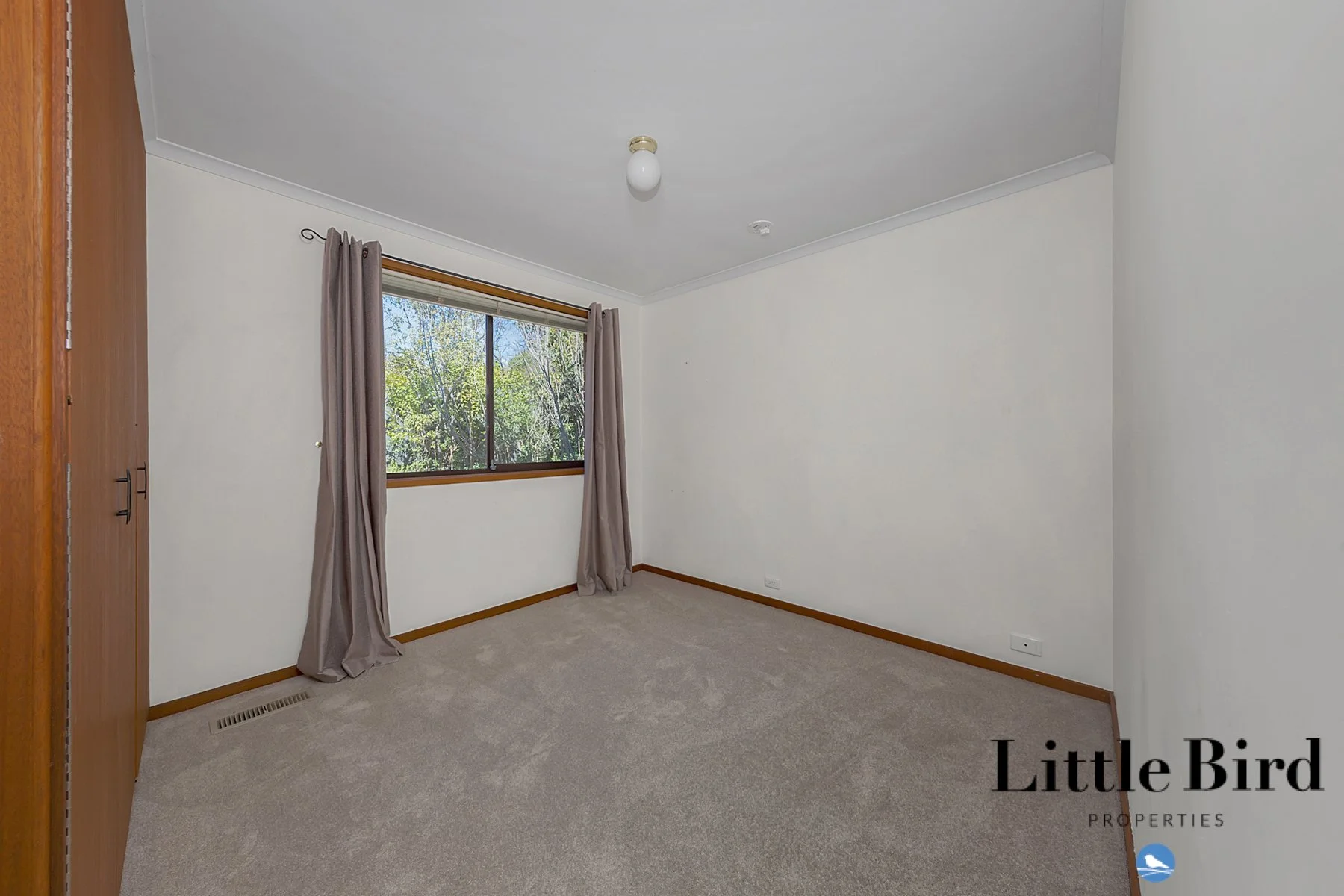 96 Heagney Cres Chisholm_12.jpg
