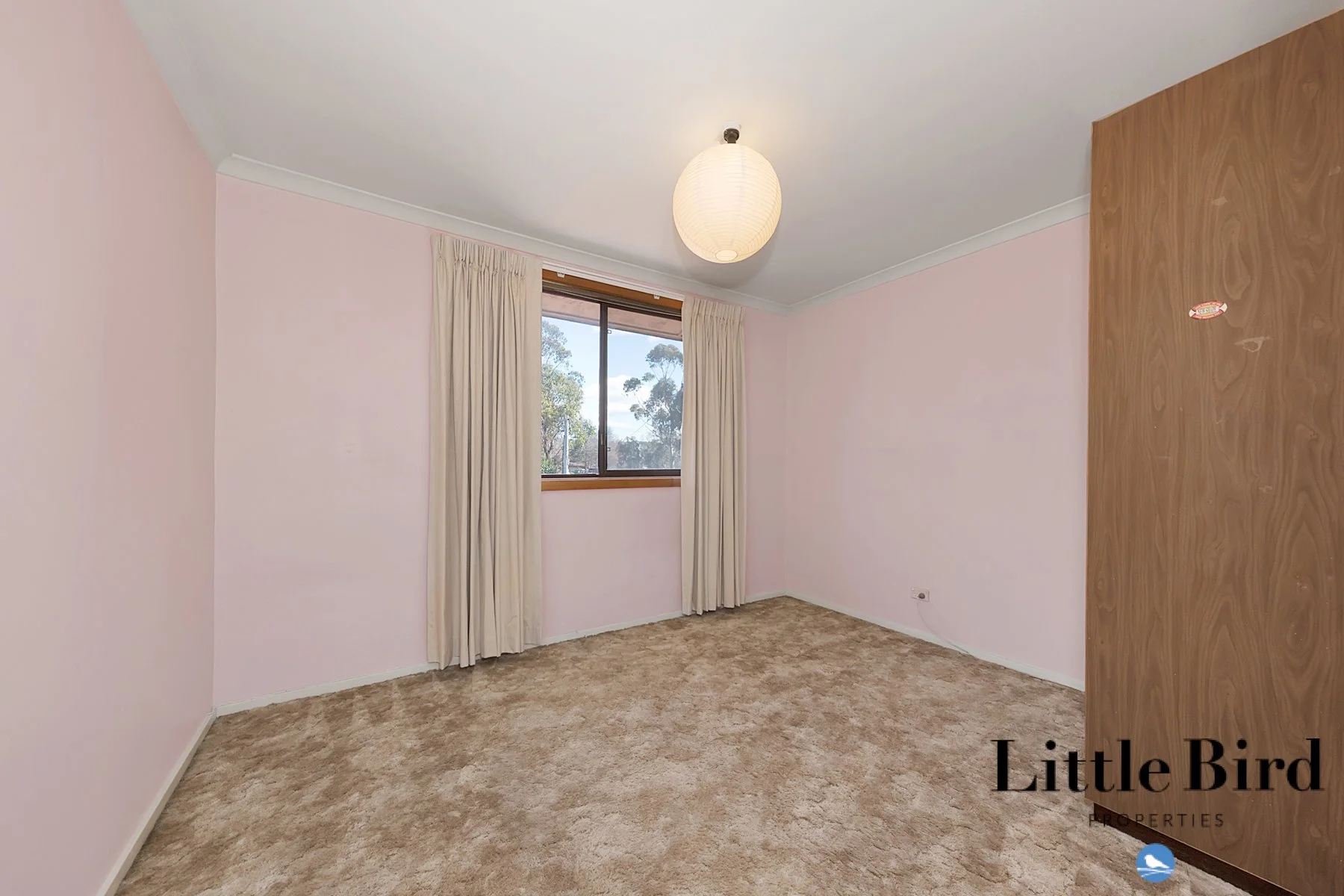 37 De Burgh st Lyneham_15.jpg