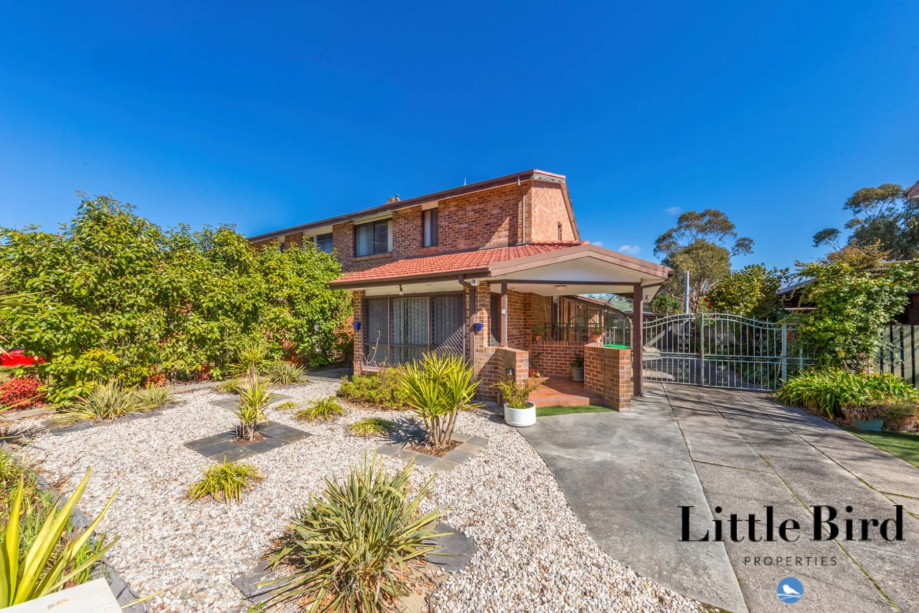 37 De Burgh st Lyneham_2.jpg