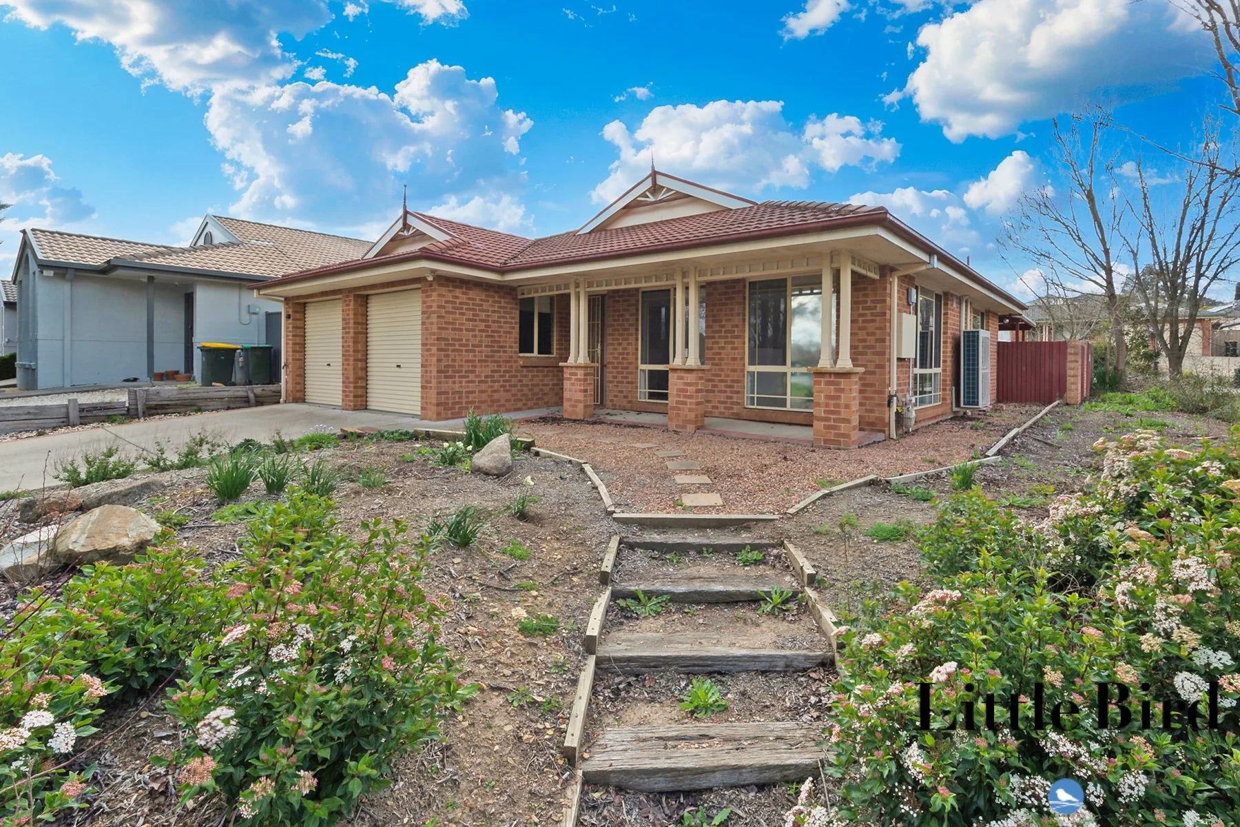 14 Traine Court Amaroo_2.jpg