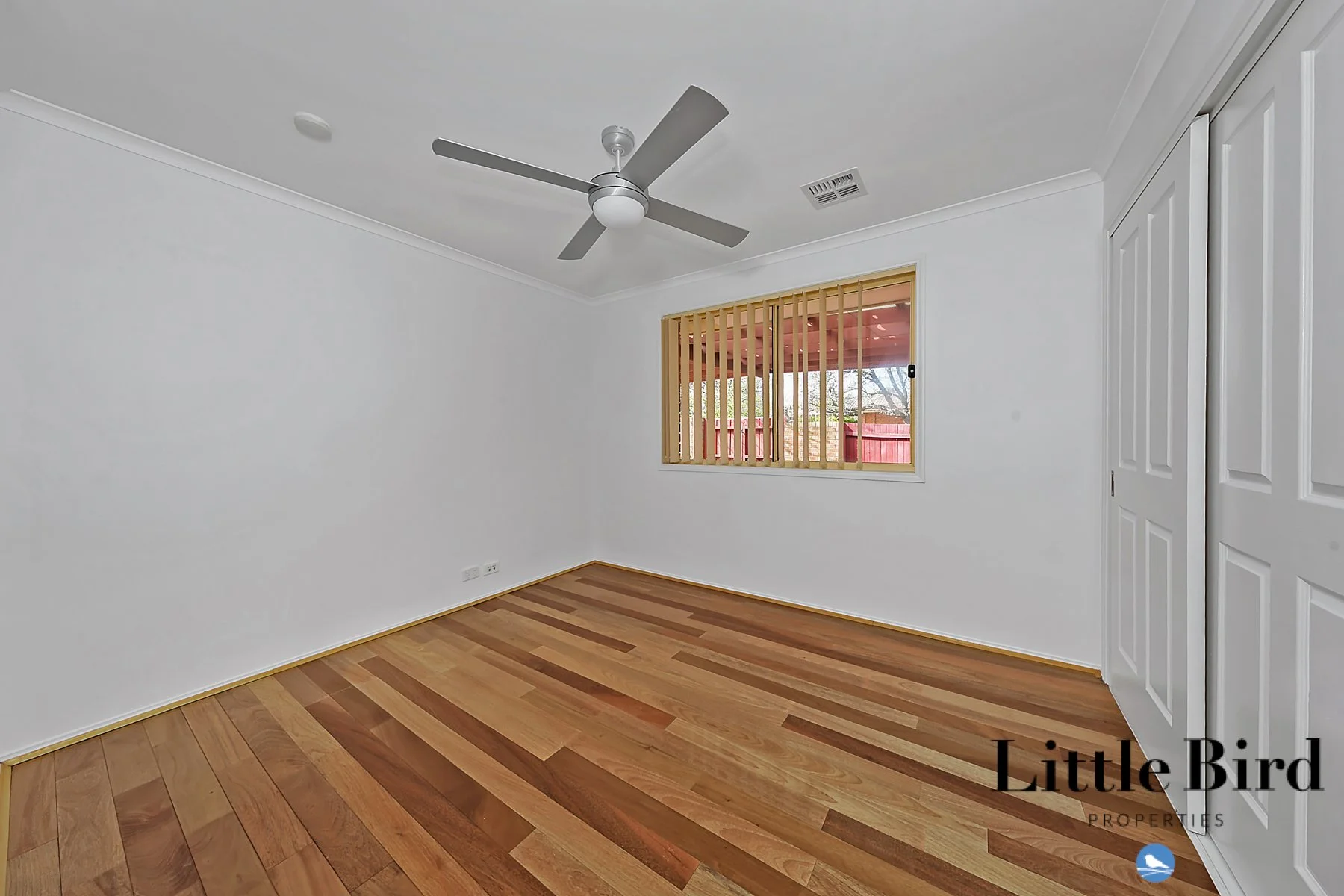 14 Traine Court Amaroo_12.jpg