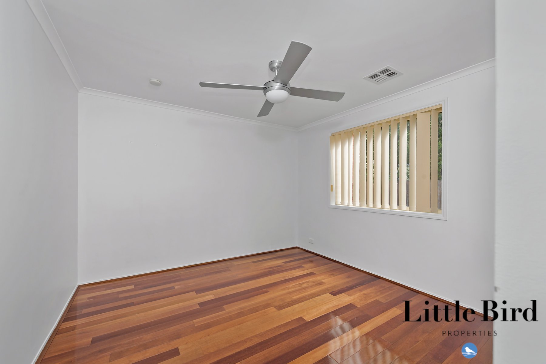 14 Traine Court Amaroo_13.jpg