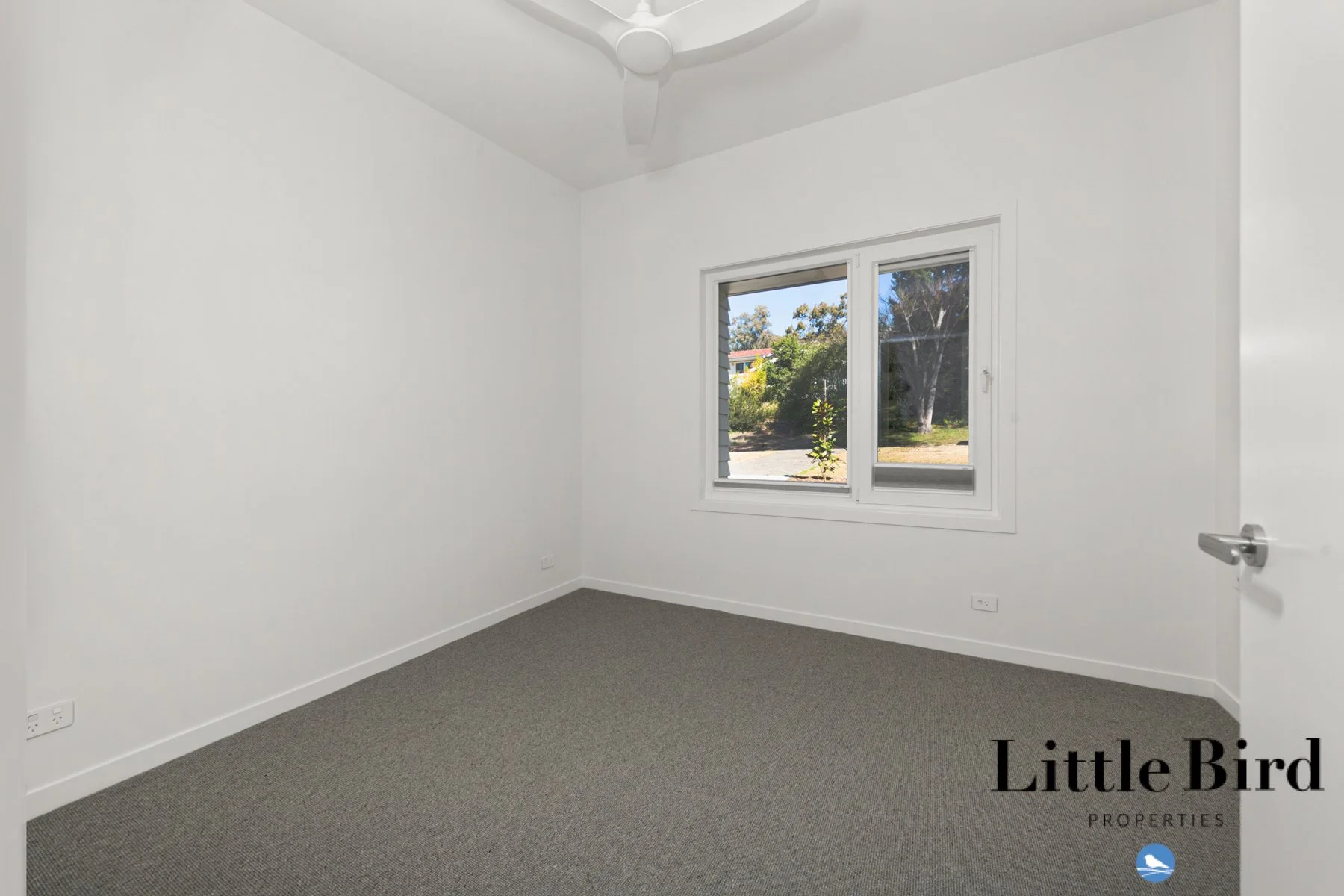 35 Stonehaven Cres Deakin_15.jpg