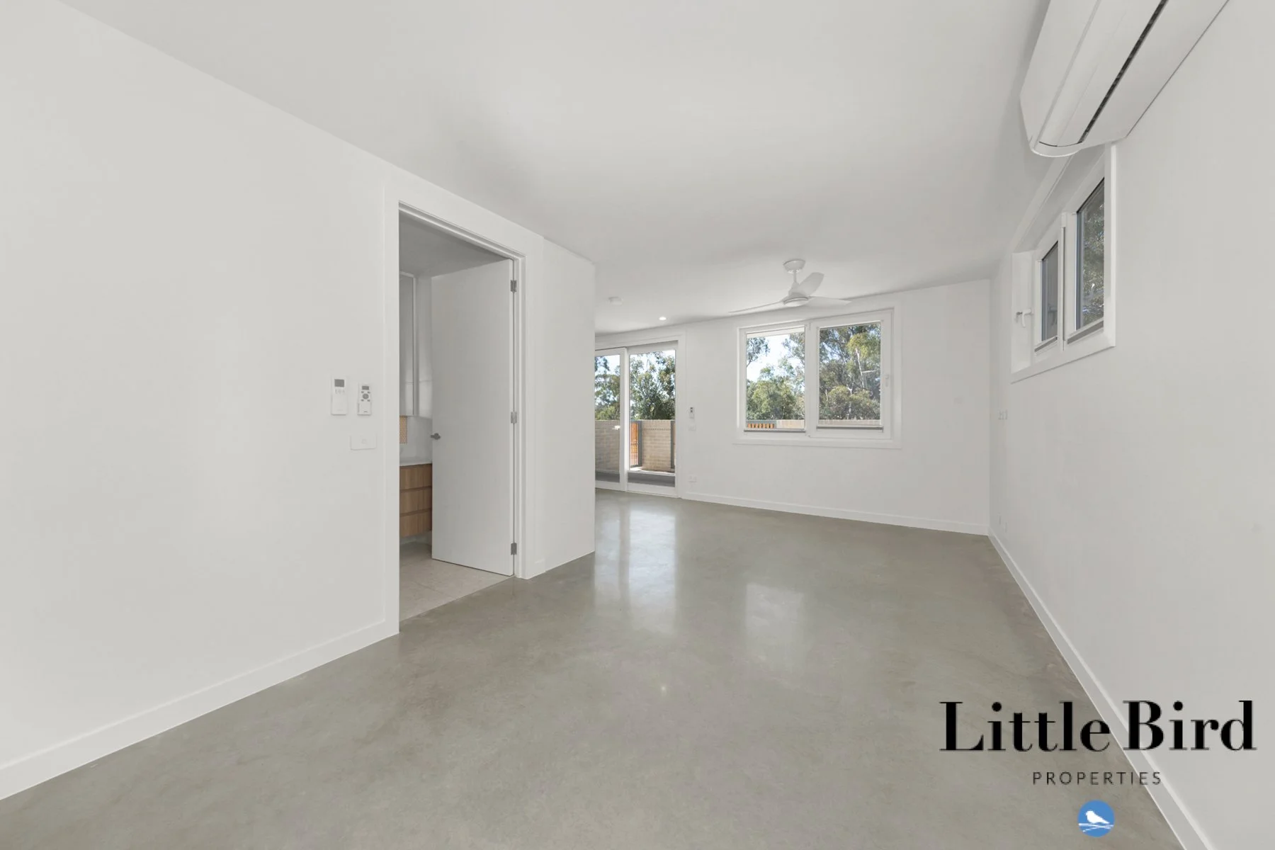 35 Stonehaven Cres Deakin_25.jpg