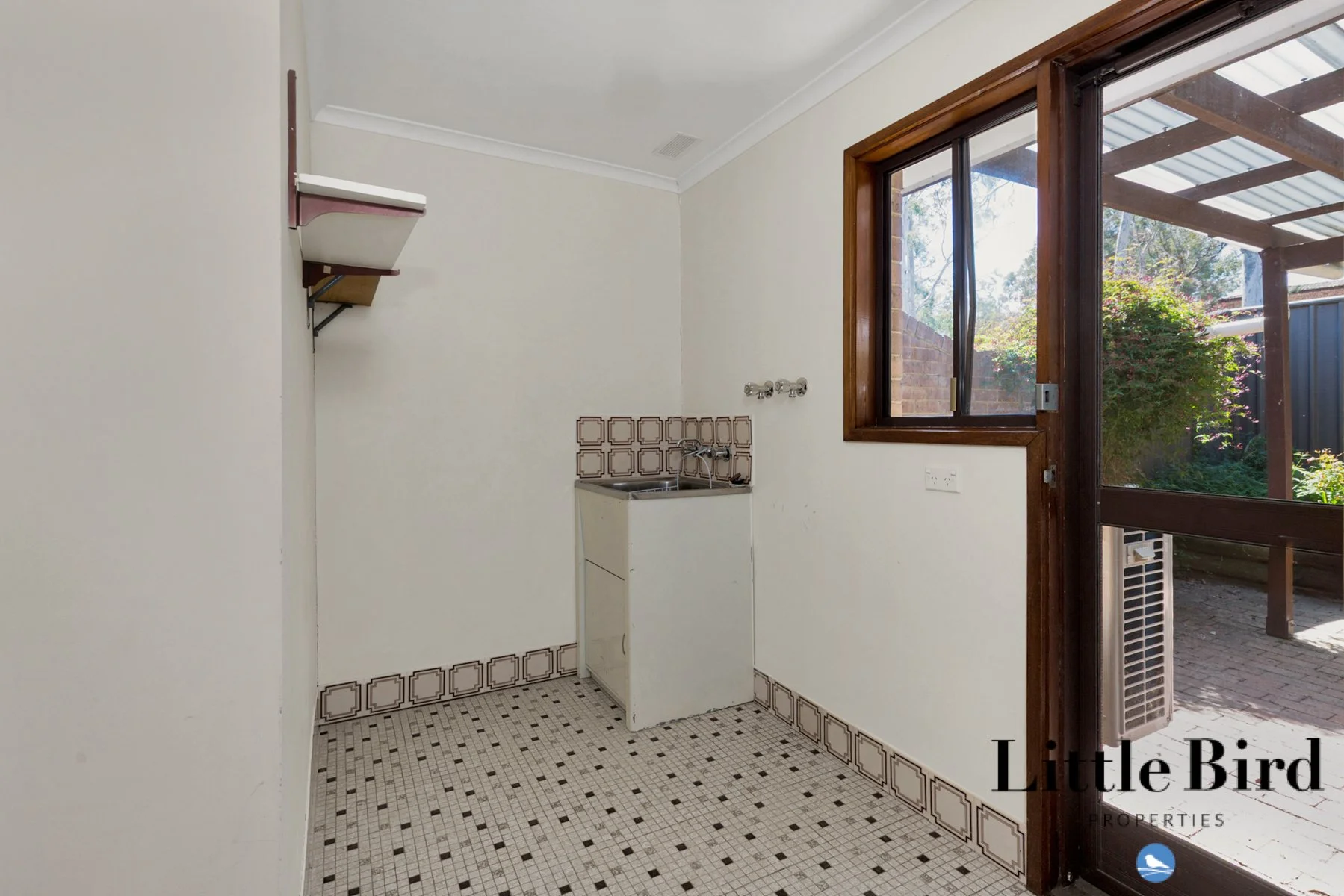 112 Dexter St Cook_13.jpg