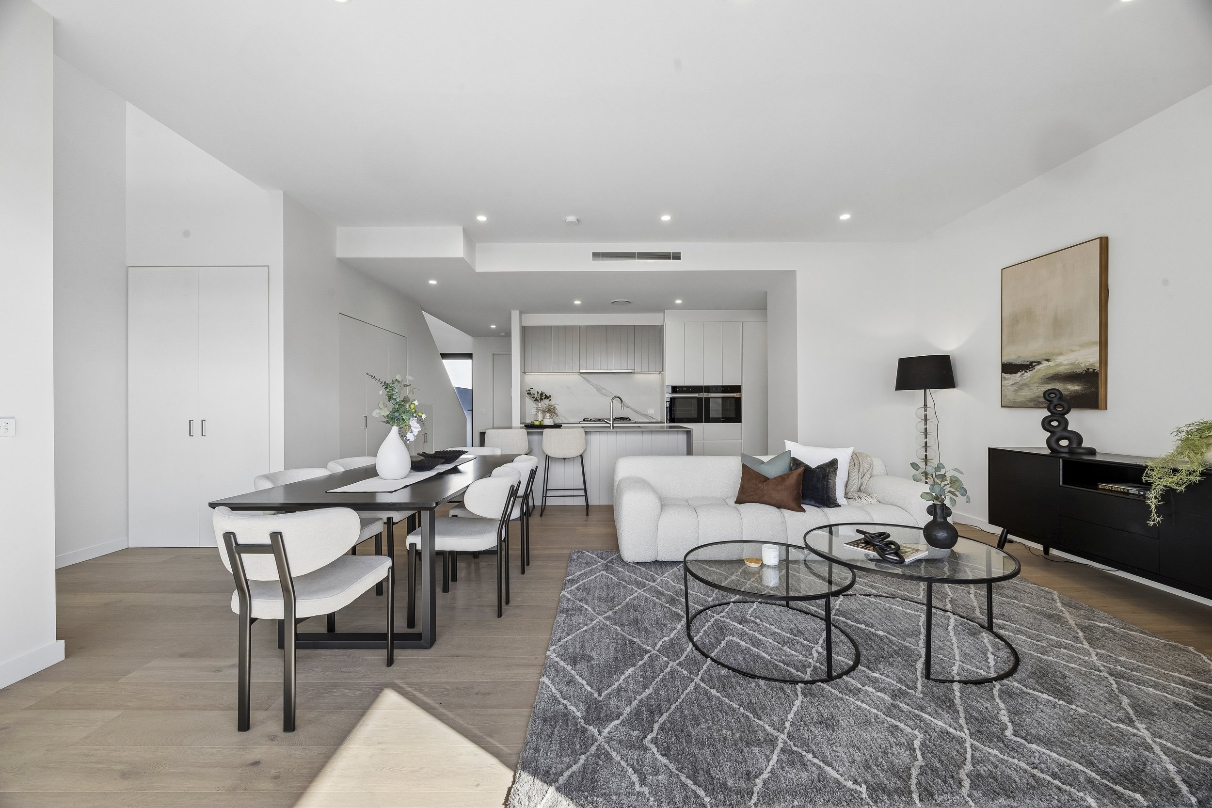075_Open2view_ID1027783-12B_Leahy_Close__Narrabundah.jpg