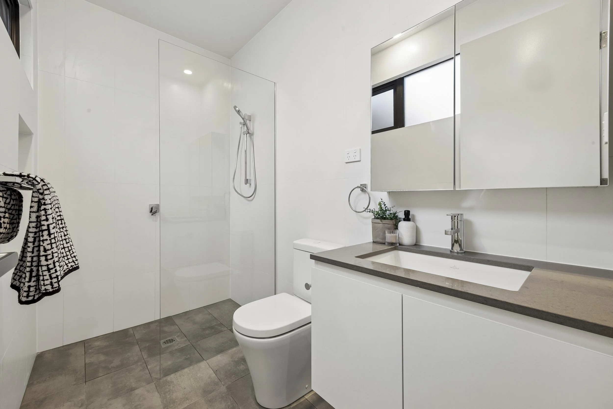 065_Open2view_ID1027783-12B_Leahy_Close__Narrabundah.jpg