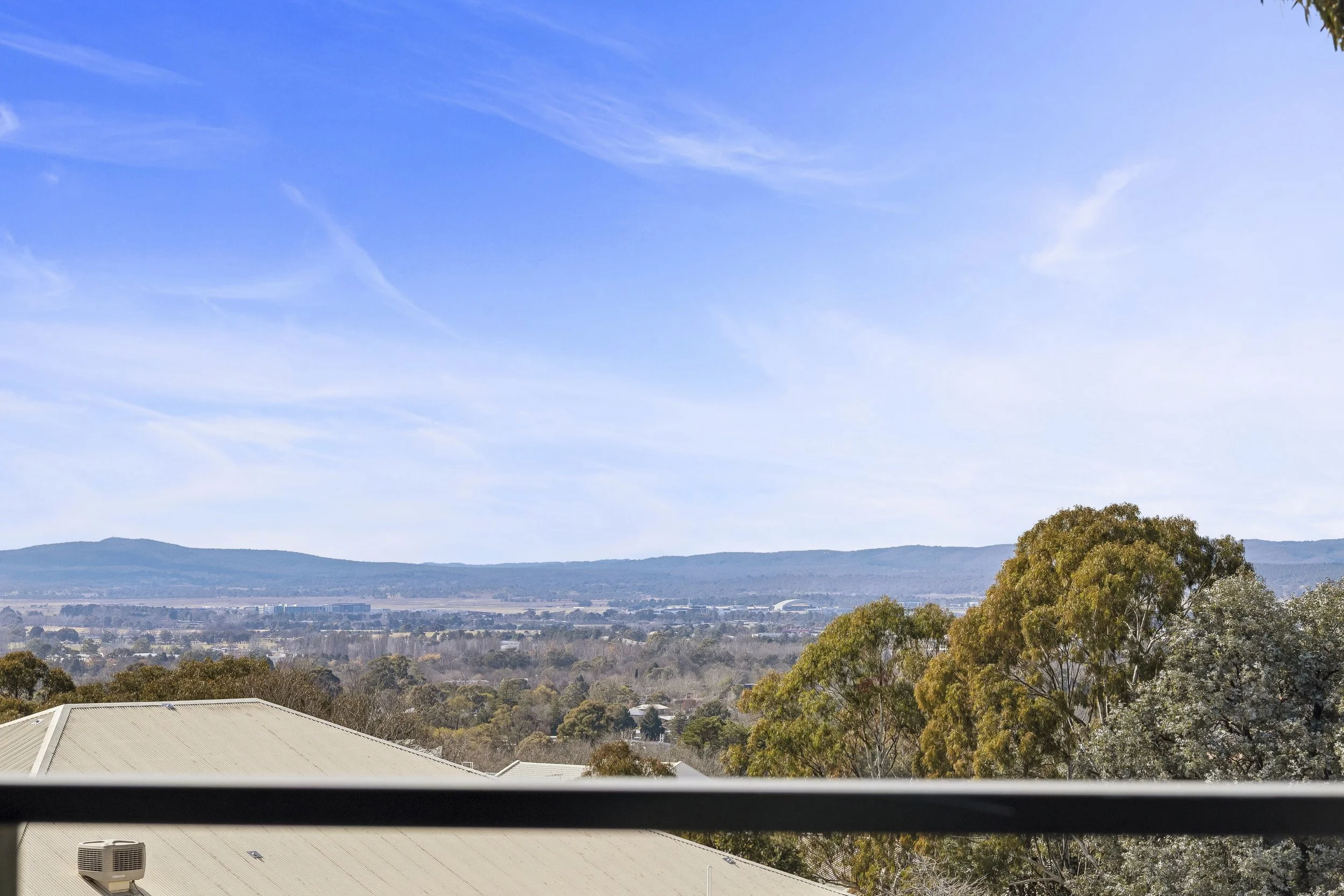 056_Open2view_ID1027783-12B_Leahy_Close__Narrabundah.jpg